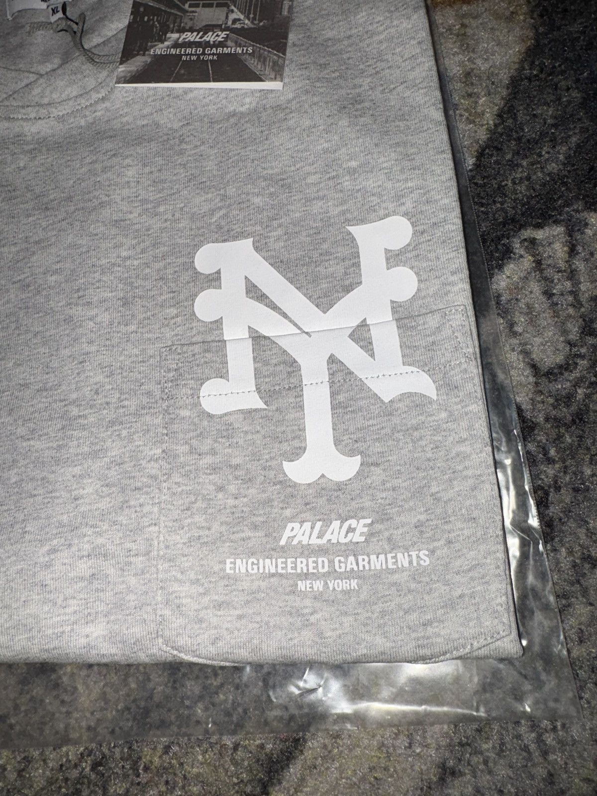 Engineered Garments × MLB × Palace Palace x Engineered Garments New York Mets T-Shirt Size US XL / EU 56 / 4 - 2 Thumbnail