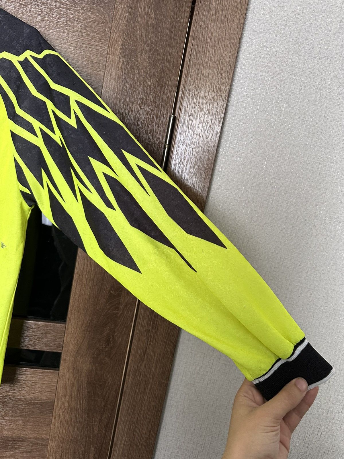 Nike 1994/1995 Nike Borussia Dortmund Vintage Long Sleeve Jersey Size US M / EU 48-50 / 2 - 18 Thumbnail