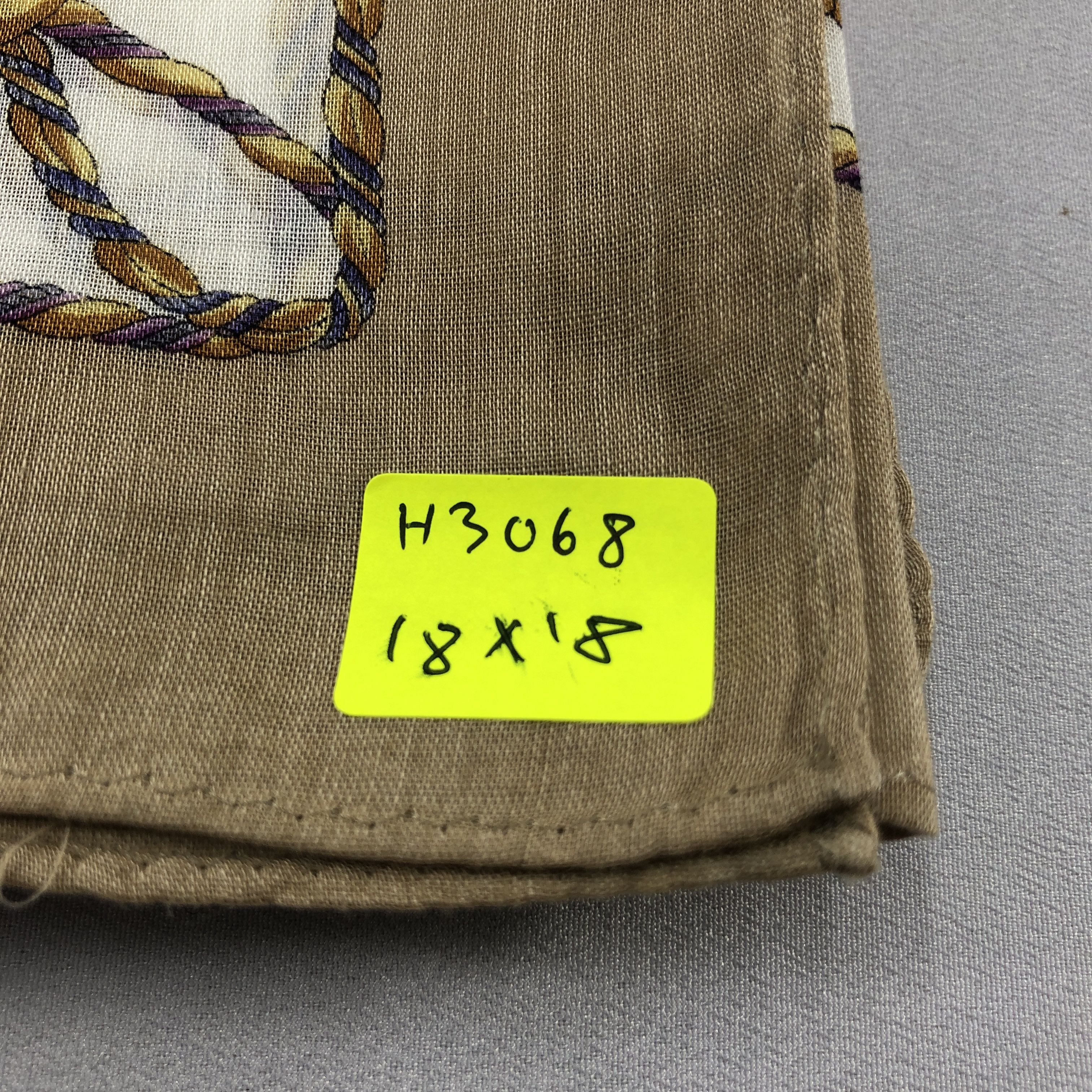 Celine Celine Handkerchief Neckerchief Bandana H3068 Size ONE SIZE - 8 Thumbnail