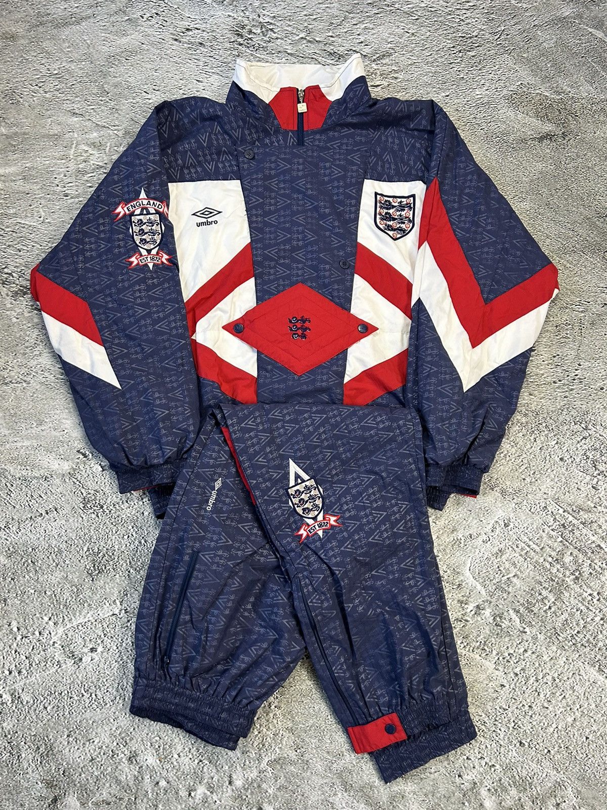 image of Soccer Jersey x Umbro England Vintage Umbro Track Suit 90/92 Navy Big Logo, Men's (Size XL)