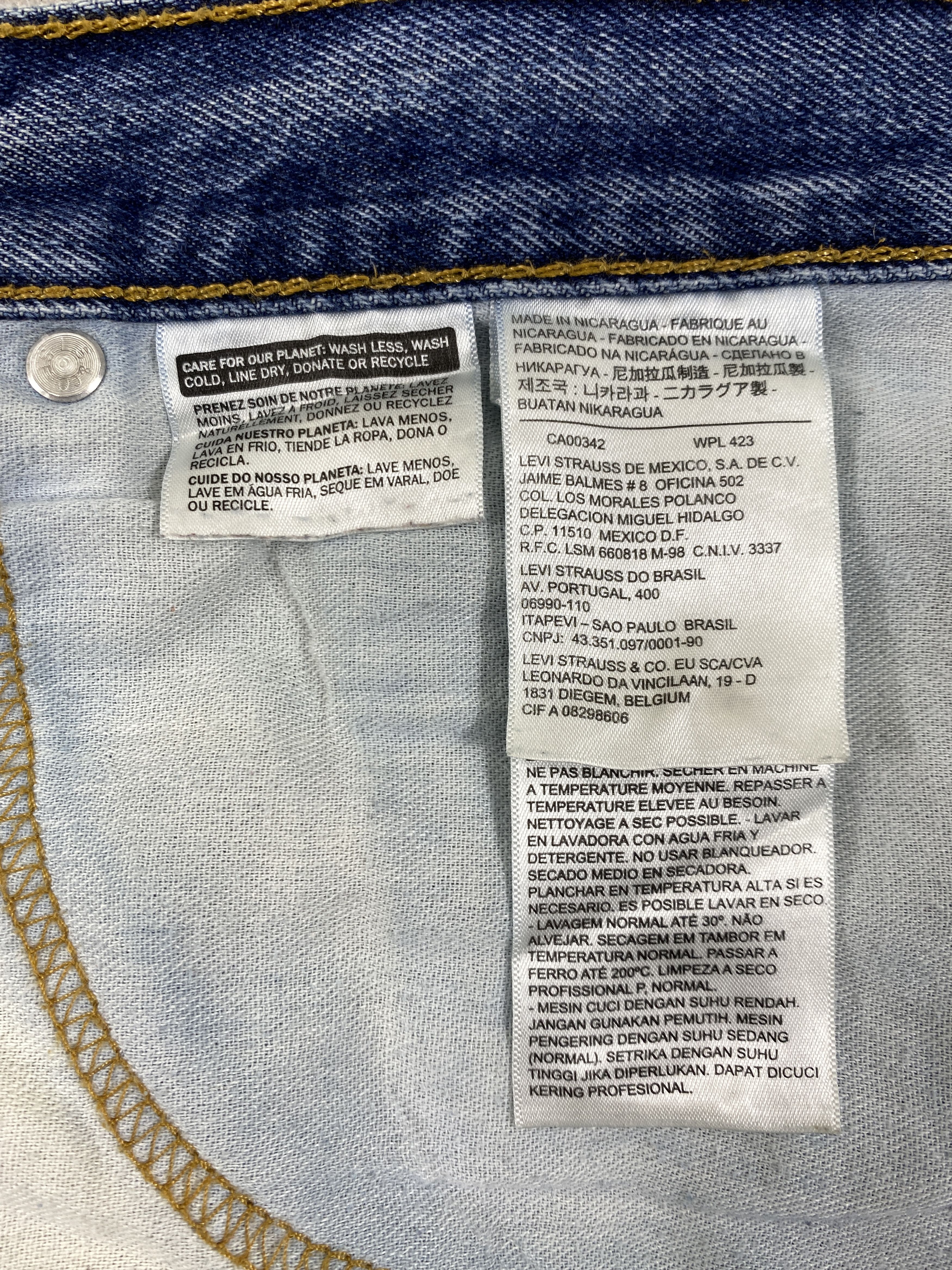 Levi's Distressed Blue Vintage Levi's 505 Jeans 36x29 Denim JN1764 Size US 36 / EU 52 - 9 Thumbnail