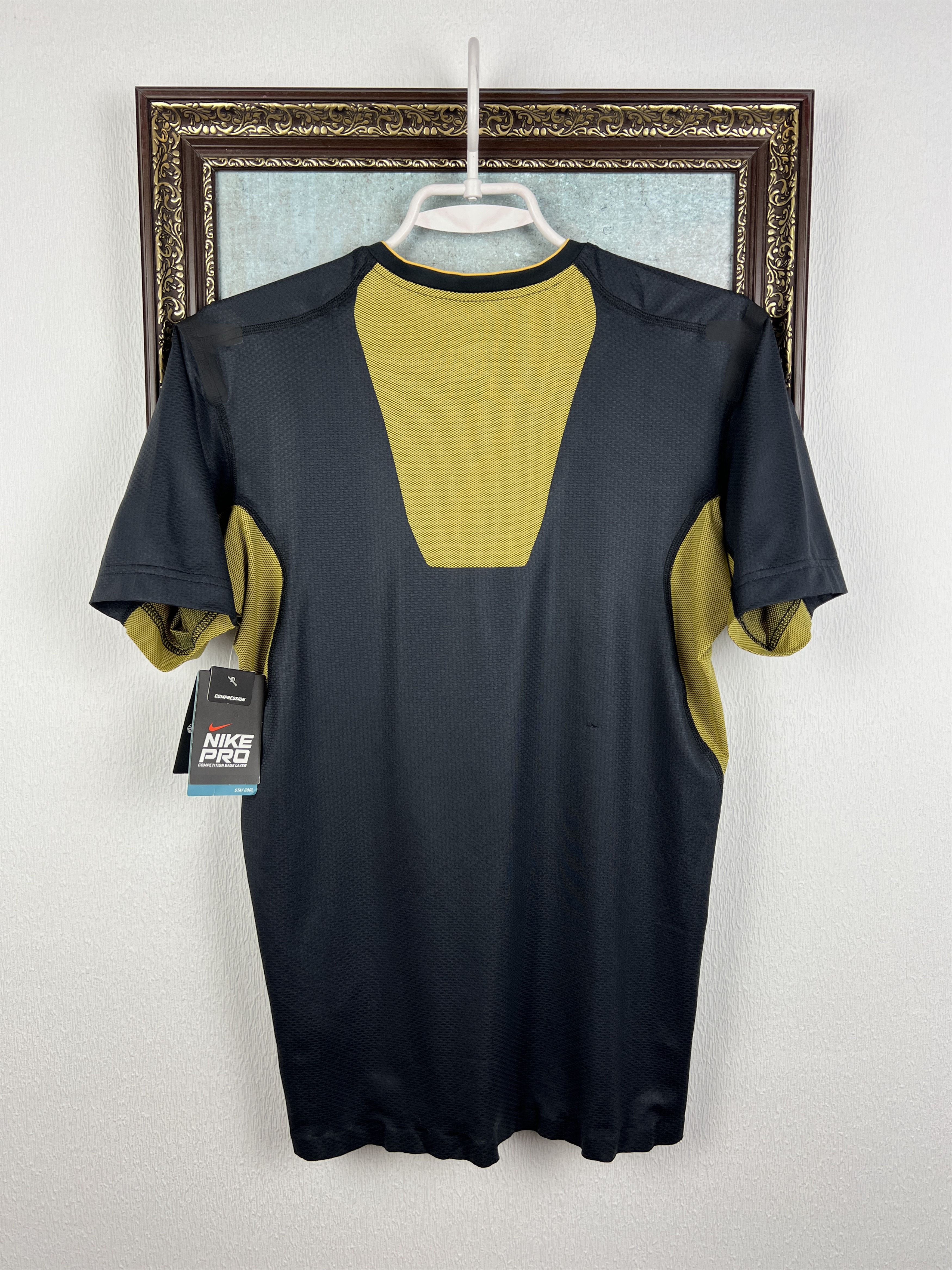 Nike Pro Brazil Football Player Compression Training Shirt Jersey Size US M / EU 48-50 / 2 - 10 Thumbnail