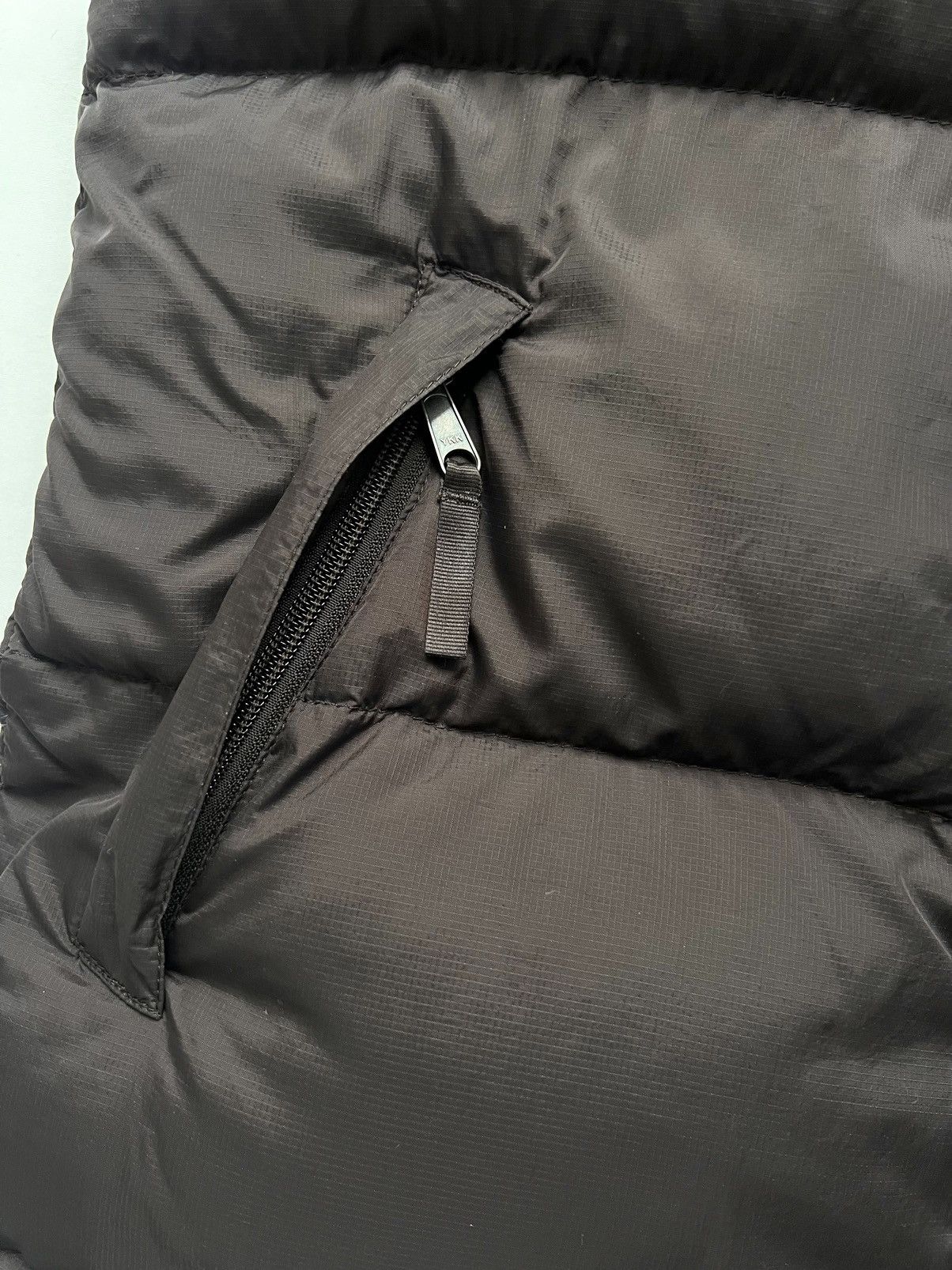 The North Face 2000s The North Face Nuptse Retro Brown 700 Down Vest Size US M / EU 48-50 / 2 - 8 Thumbnail