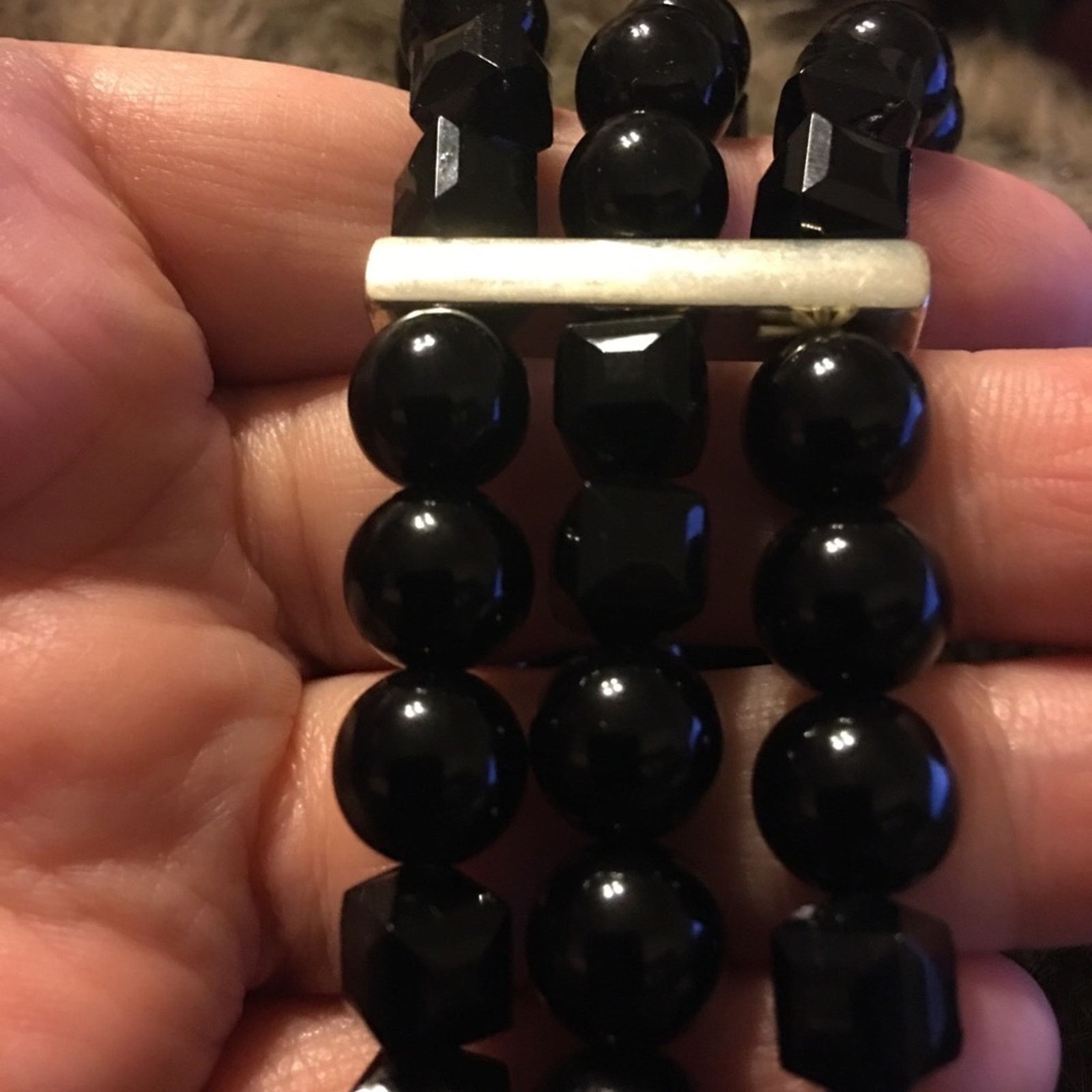 Jewelry Vintage black pearl bead stretch bracelet Size ONE SIZE - 3 Thumbnail