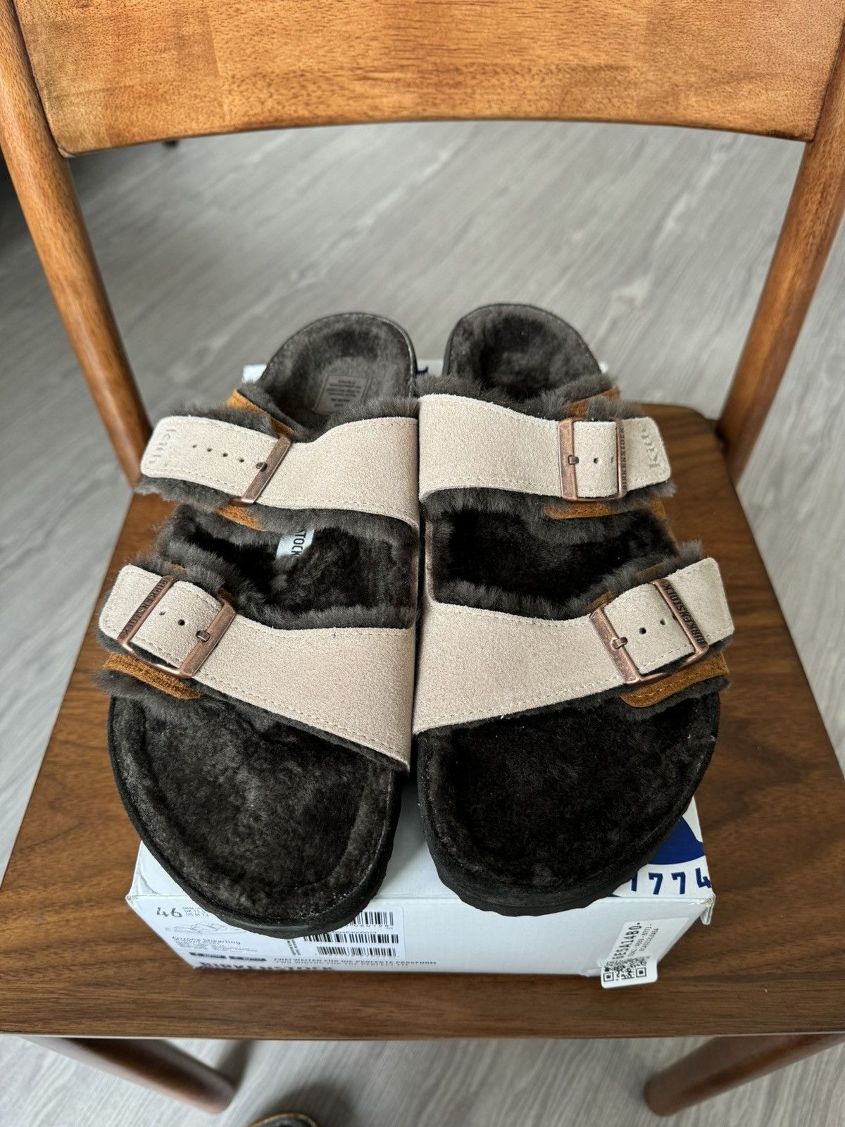 Birkenstock × Kith Kith x Birkenstock Arizona Shearling Mink Dark Brown (US 13) Size US 13 / EU 46 - 6 Thumbnail