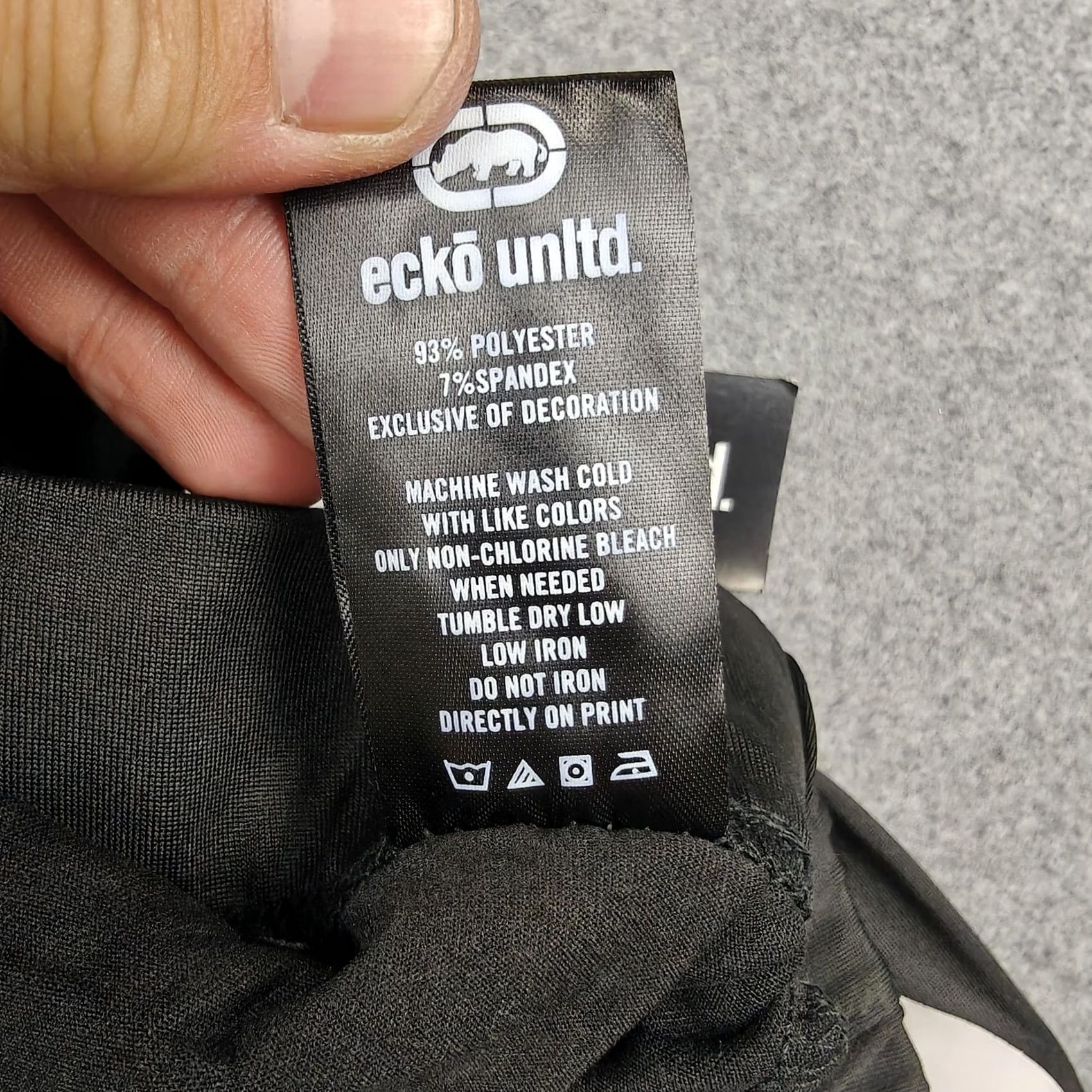 Ecko Unltd. Ecko Unltd Shorts Mens Medium Black Gray Colorblock Drawstring Pockets Shorts Size US 31 - 4 Thumbnail