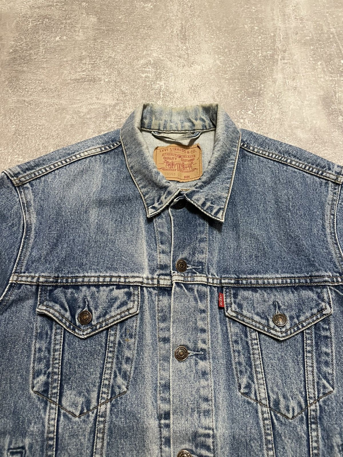 Levi's Vintage Levis Distressed Denim Jacket 90s Size L Men’s Size US L / EU 52-54 / 3 - 2 Thumbnail