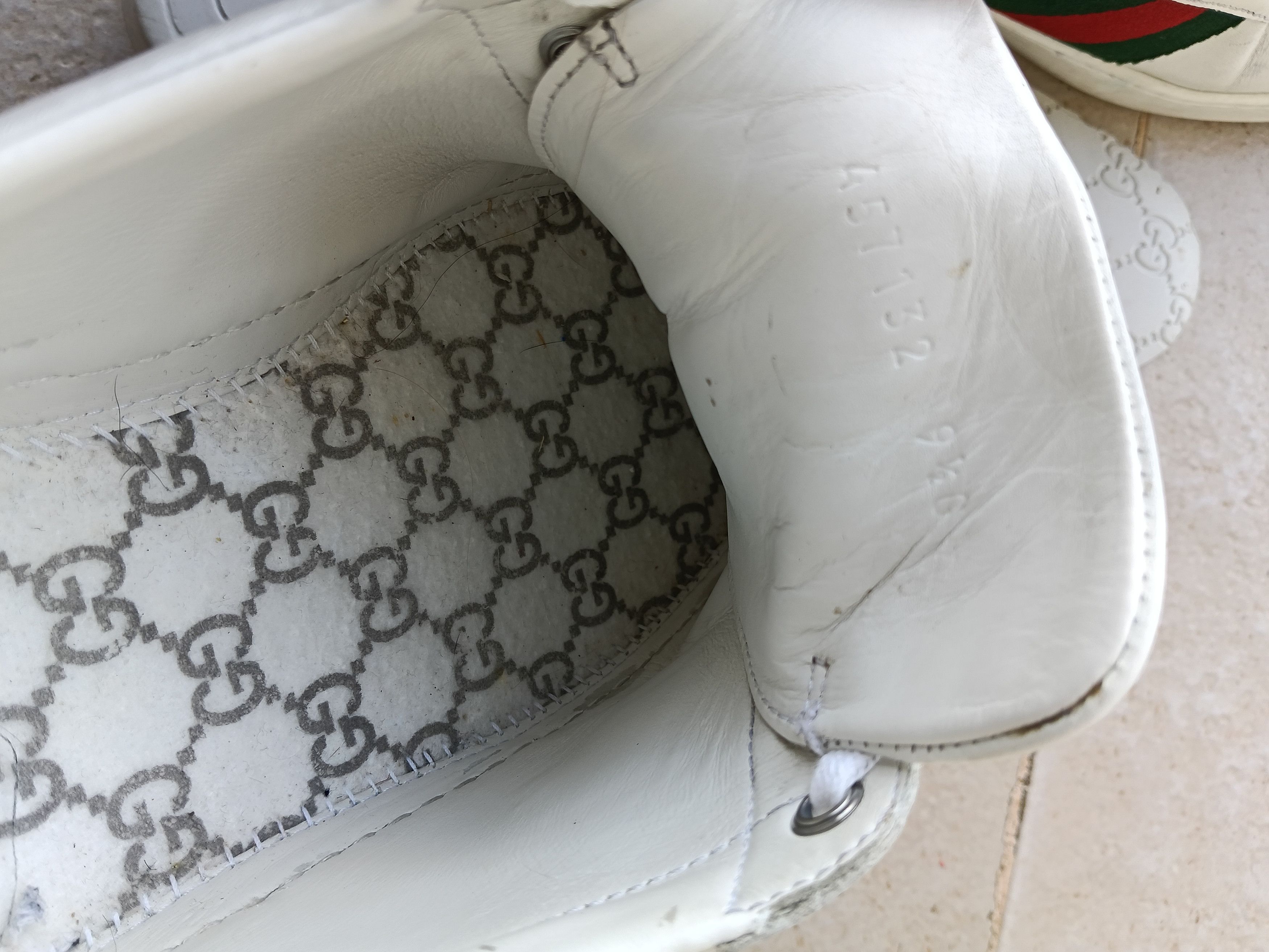 Gucci Gucci ace embroidered Tiger low top sneakers Size US 10 / EU 43 - 14 Thumbnail