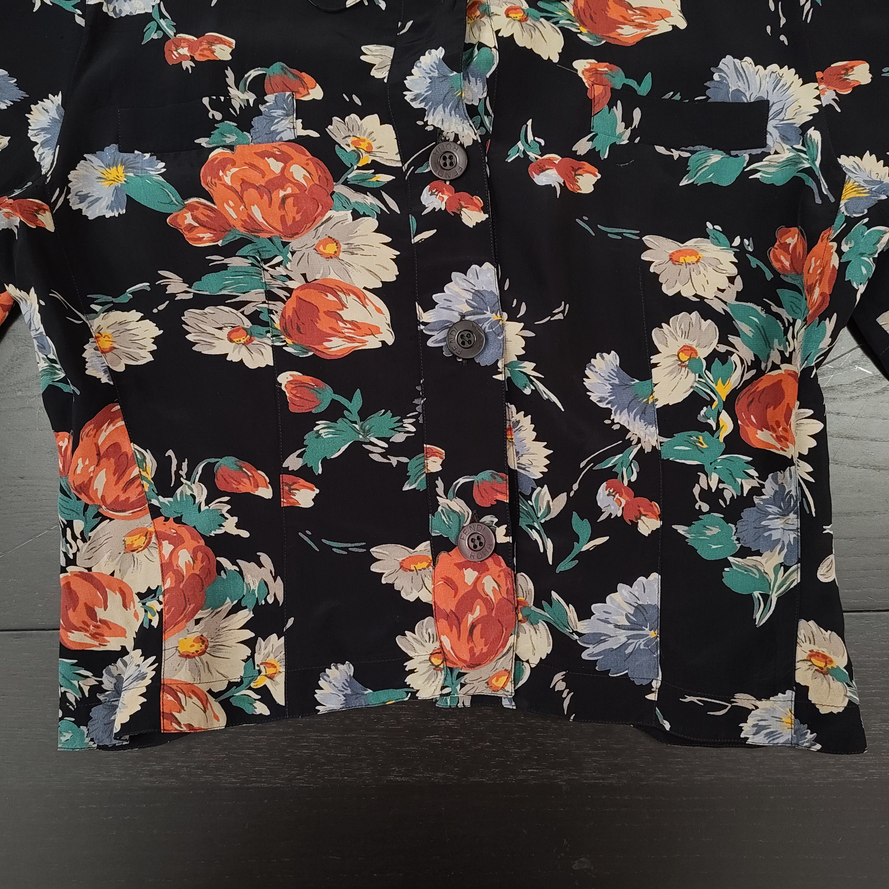 Fendi Fendi vintage 80s silk blouse floral print puff sleeves Size M / US 6-8 / IT 42-44 - 12 Thumbnail