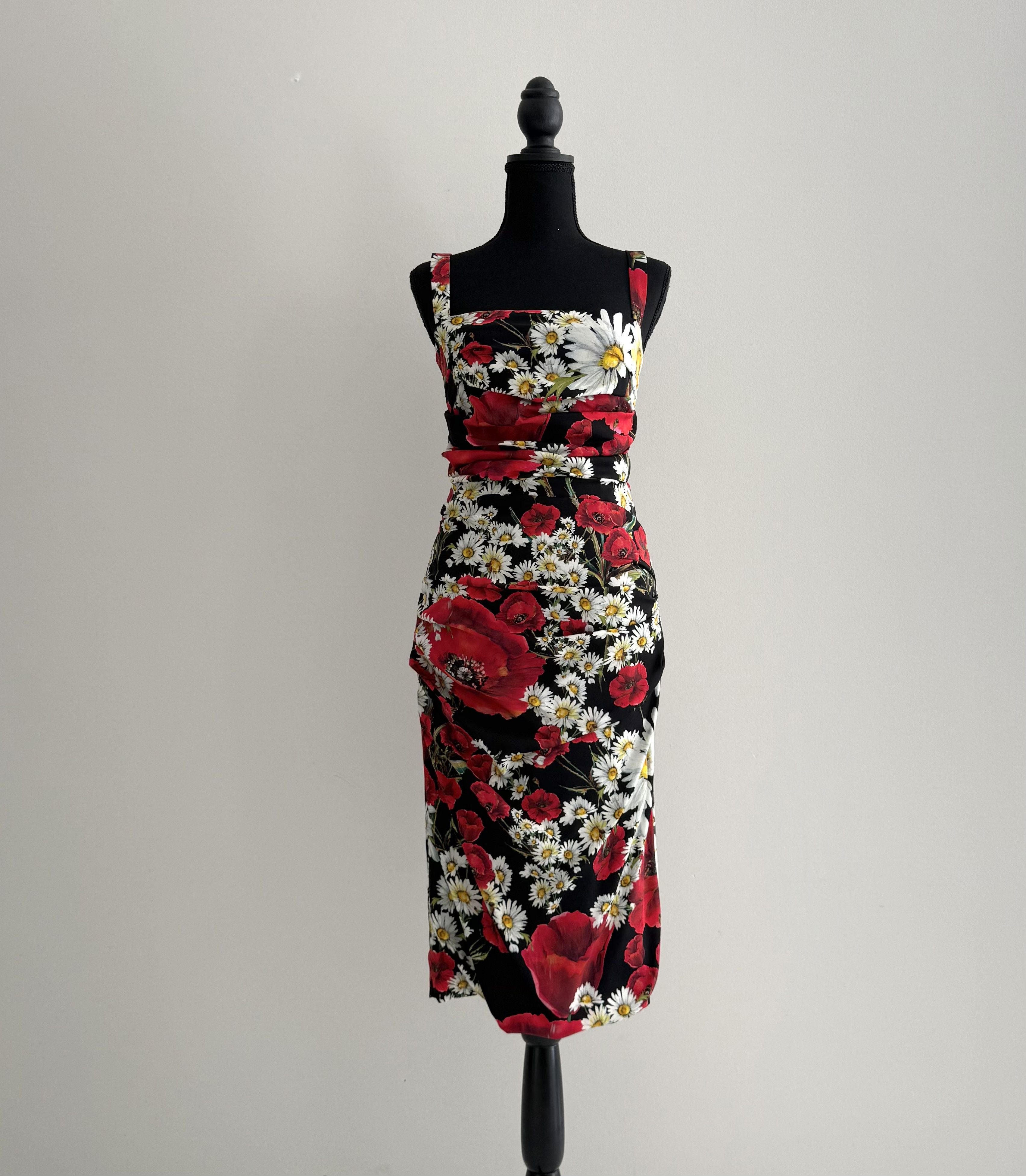 Dolce & Gabbana Dolce & Gabbana Silk Floral Bodycon Midi Dress, Size S(IT42) Size S / US 4 / IT 40 - 2 Thumbnail