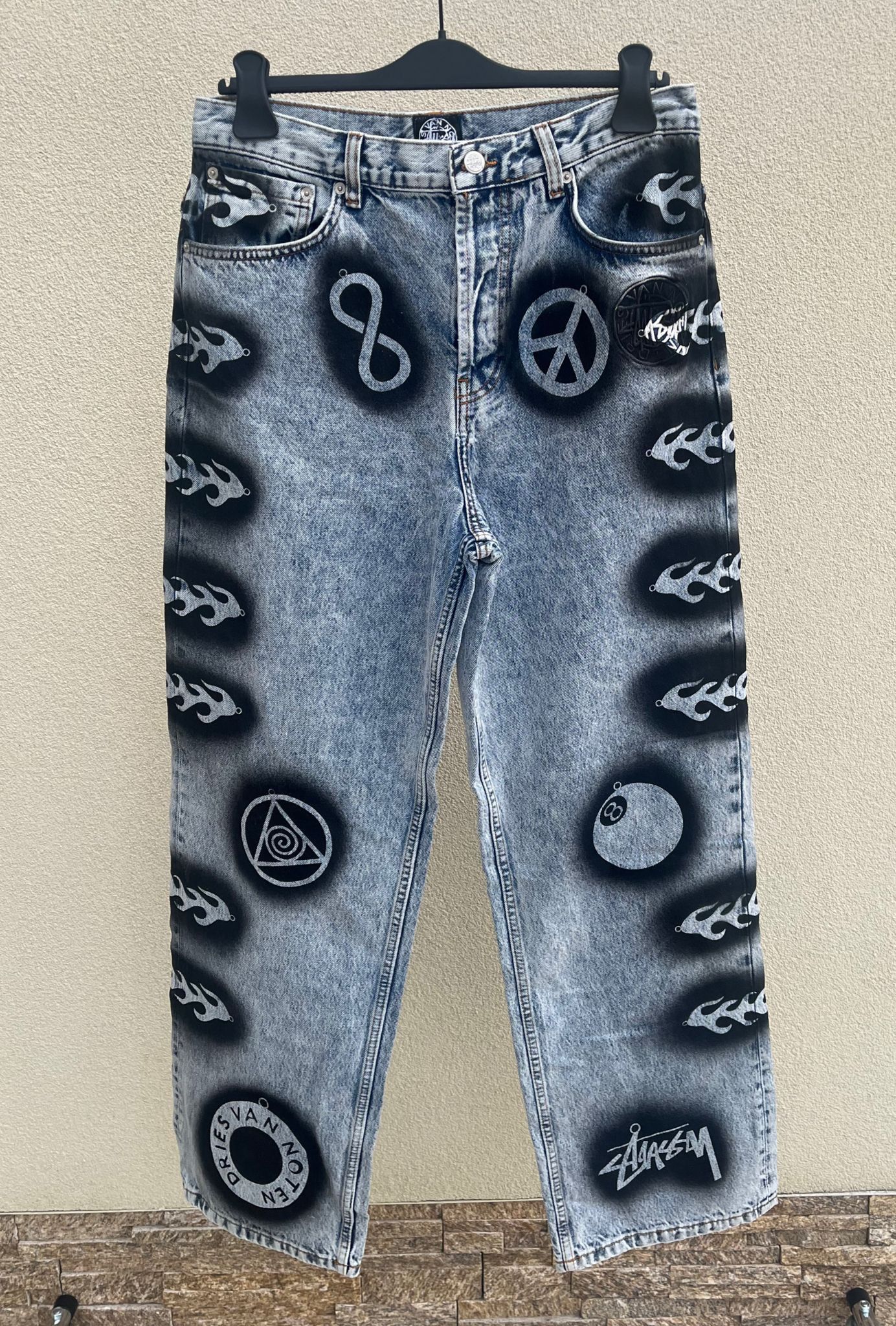 Dries Van Noten × Stussy Q.3 / Stencil Denim in Light Blue Size US 30 / EU 46 - 2 Thumbnail