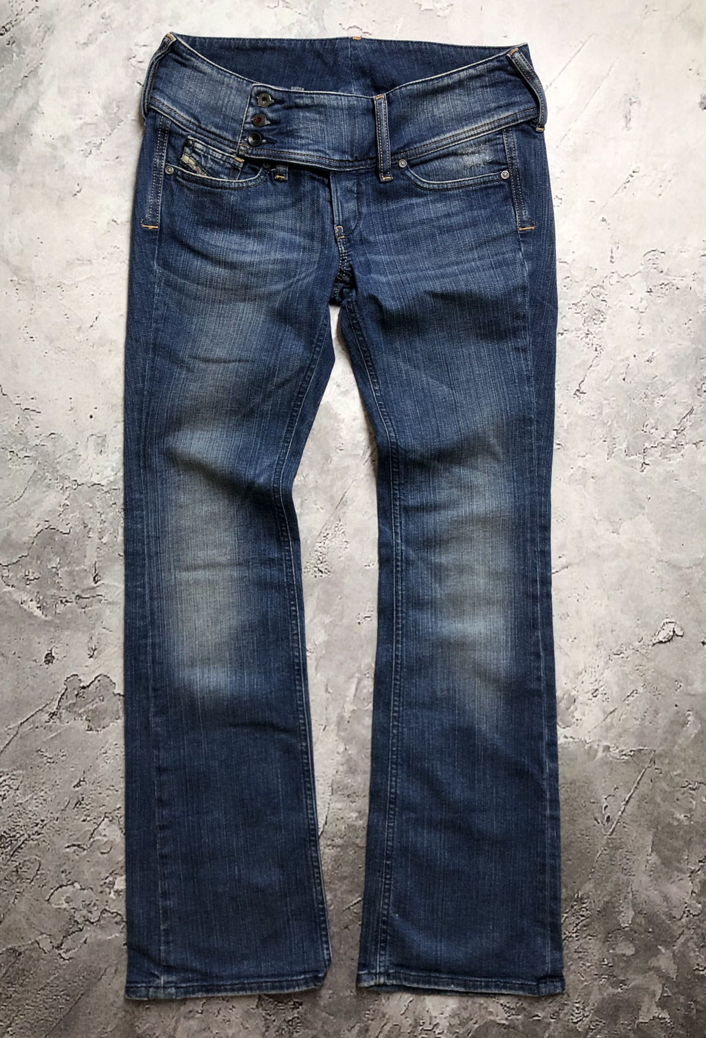 Diesel Diesel Vintage Jeans Size 28" / US 6 / IT 42 - 1 Thumbnail