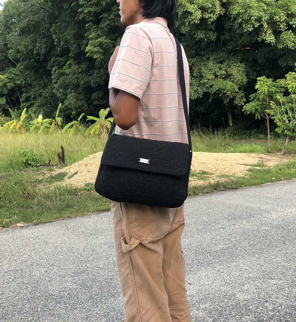 Polo Ralph Lauren RALPH LAUREN WOOL CROSSBODY/SLINGBAG Size ONE SIZE - 12 Thumbnail
