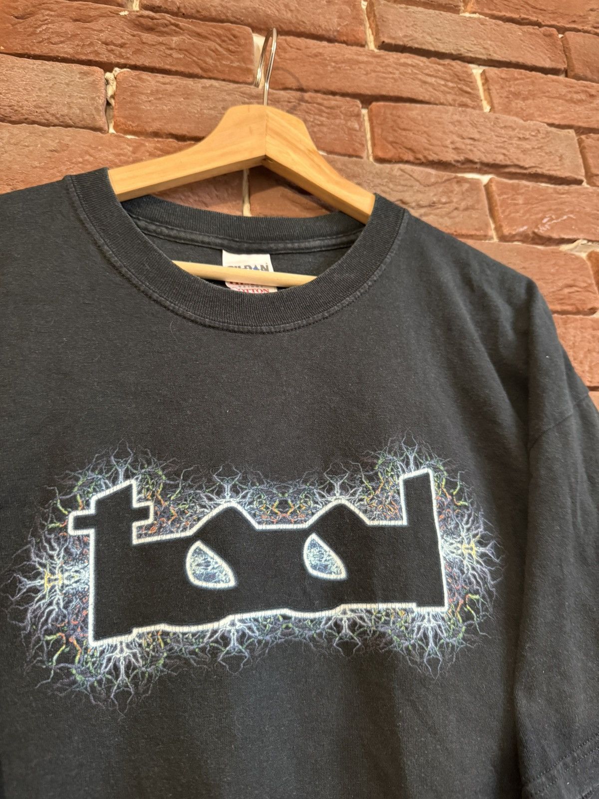 Band Tees Vintage 00s Tool Y2K Metal Band Tshirt Grail Music XL Size US XL / EU 56 / 4 - 5 Thumbnail