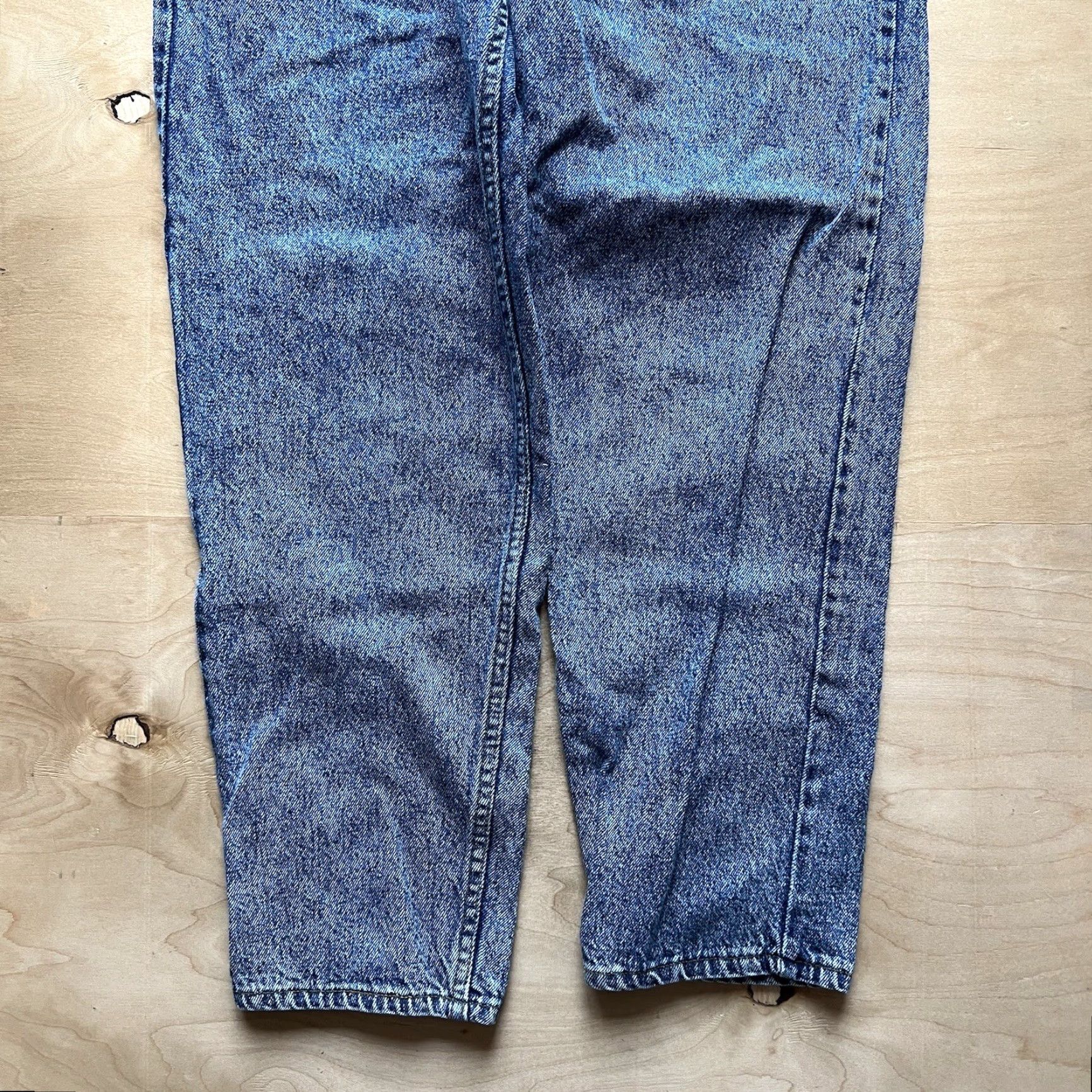 Levi's VINTAGE Levi's 585 Jeans 36x29.5 Blue Denim USA Western 80s Levi's 500 Series Men N/A Size US 36 / EU 52 - 4 Thumbnail