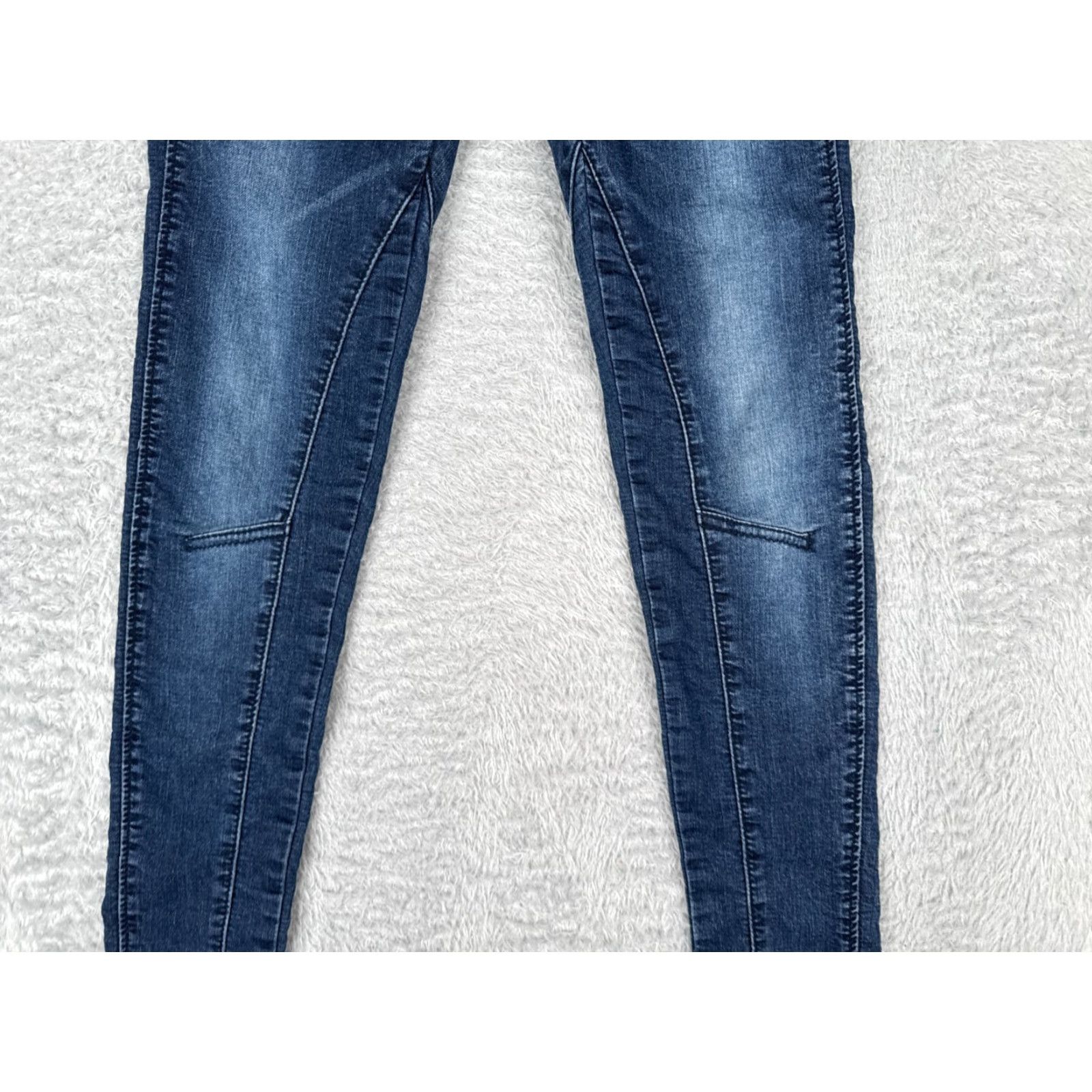 Vintage Ranbeeri Jeans Womens 0 Blue Denim Skinny Dark Wash Low Rise Cotton Blend 26x29 Jeans Womens 0 Blue Denim Skinny Low Rise 26 29 Size 25" / US 0 / IT 36 - 3 Thumbnail