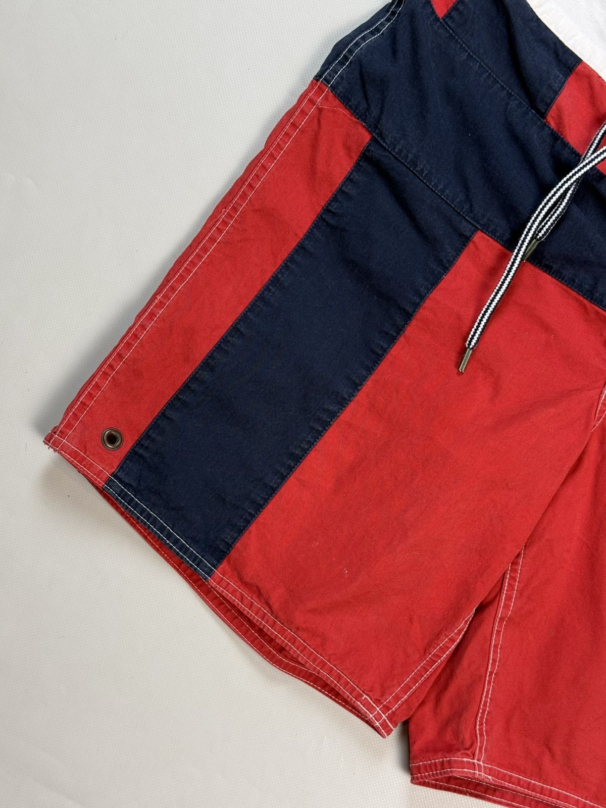 Polo Ralph Lauren Polo By Ralph Lauren R.L.Y.C. Drawstring Beach Swim Shorts Size US 34 / EU 50 - 8 Thumbnail