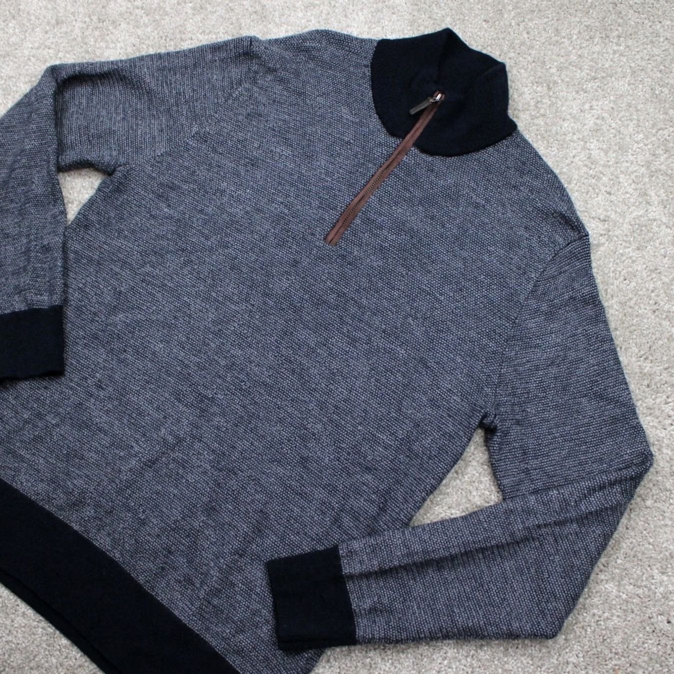 UNTUCKit UNTUCKit Sweatshirt Mens Medium Gray Belguardo Jacquard 1/4 Zip Fine Merino Wool Size US M / EU 48-50 / 2 - 3 Thumbnail