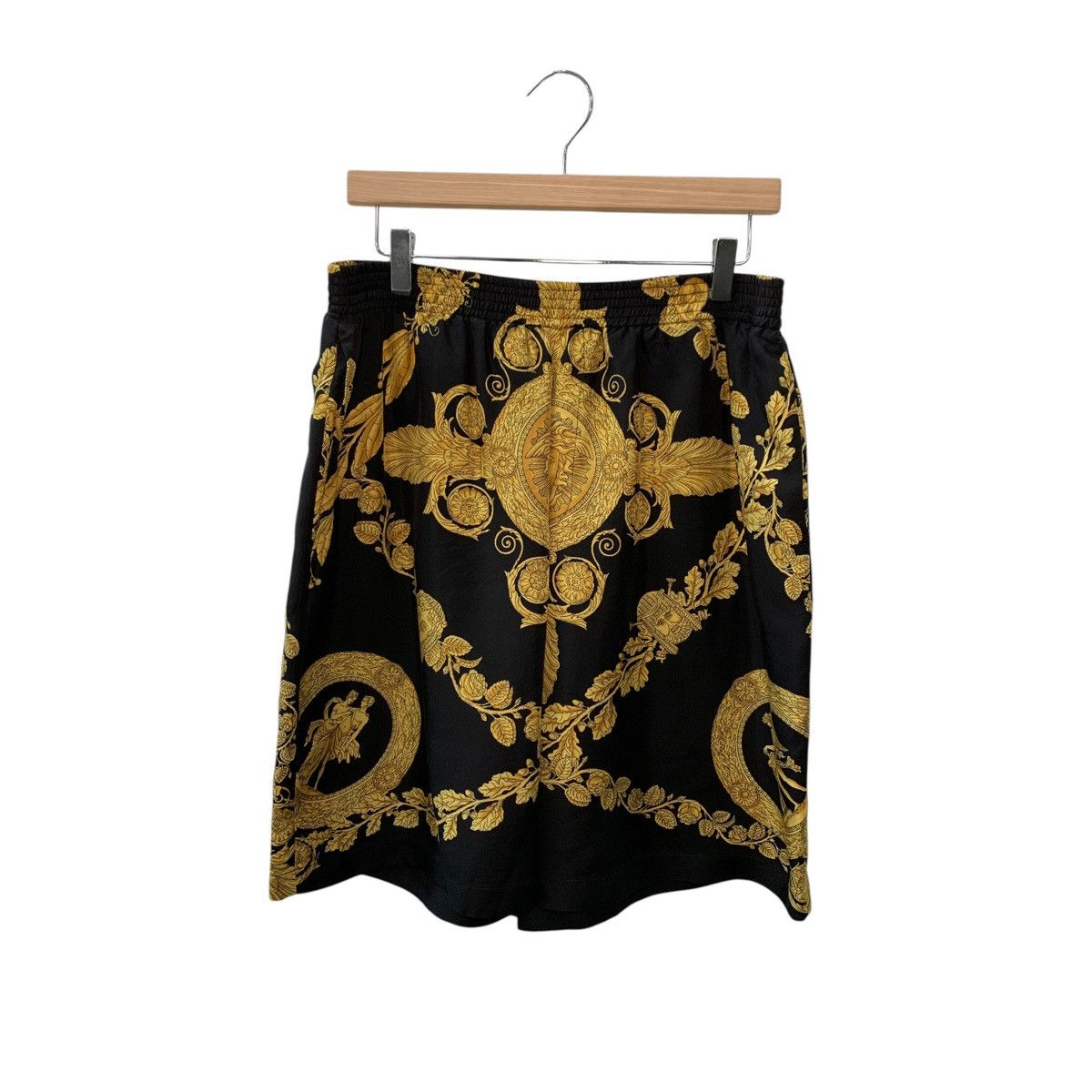 Versace Versace Print Silk Shorts Brocade Black Gold 52 Size US 36 / EU 52 - 1 Thumbnail