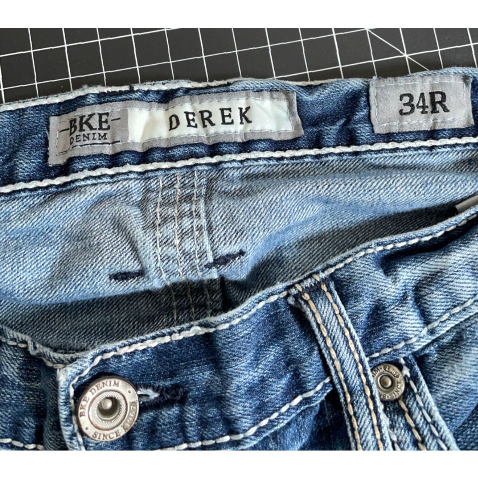 Vintage VINTAGE BKE Derek Jeans Men's 34 x 30 Blue Denim Low Rise Straight Leg 100% Cotton Y2K Men's Size US 34 / EU 50 - 3 Thumbnail