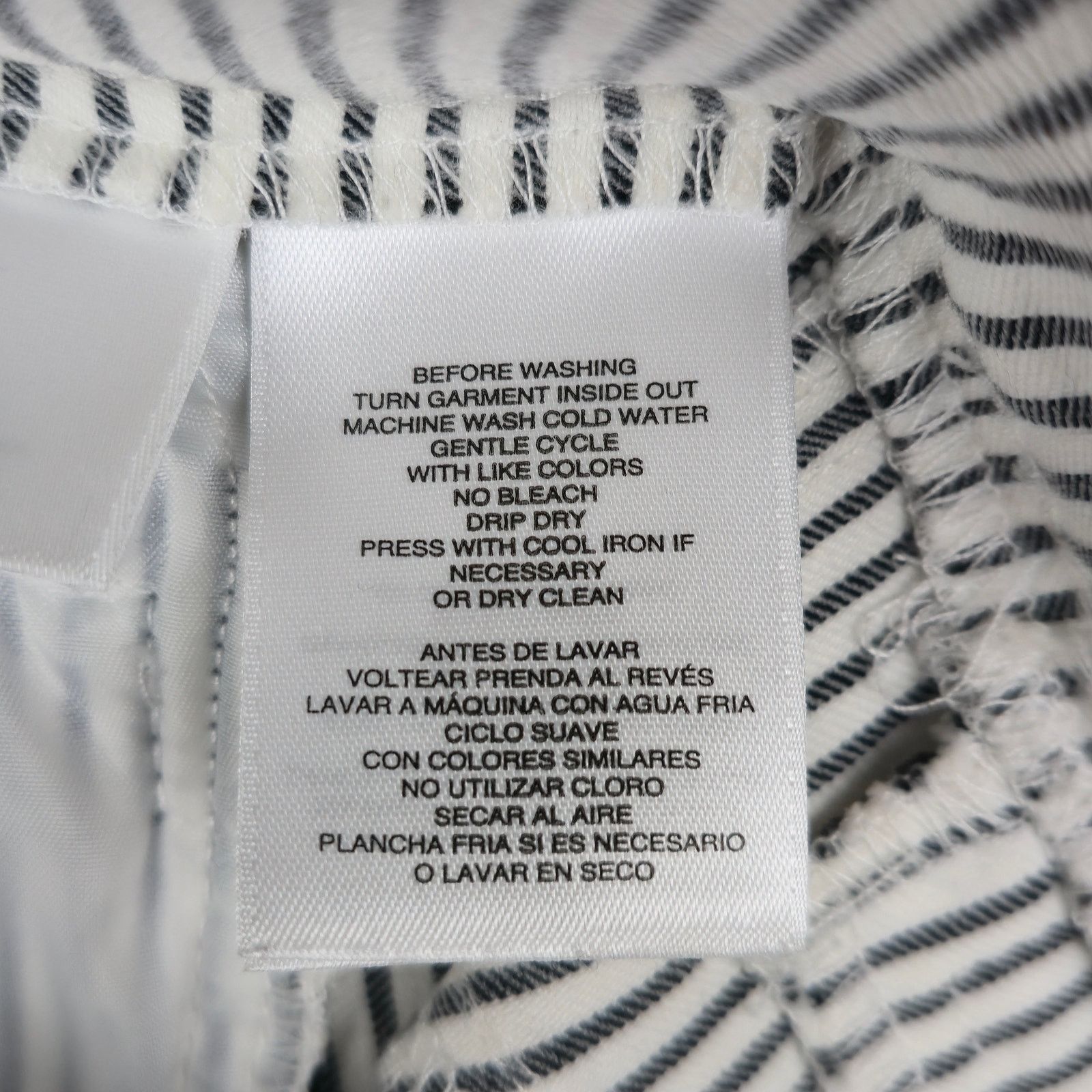 Anne Klein Anne Klein 12 Beige Charcoal Stripe Slim Pull On Crop Pants Size 34" / US 12 / IT 48 - 9 Thumbnail