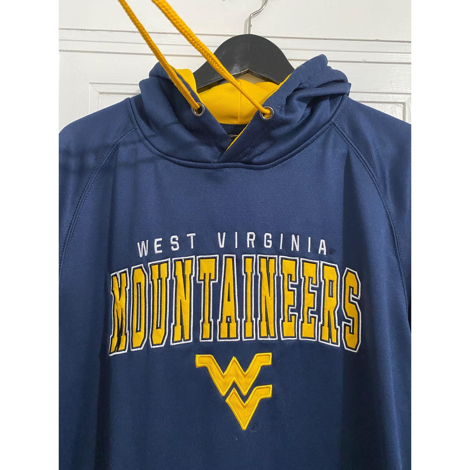 NCAA West Virginia Mountaineers Stitched Hoodie Size XL Size US XL / EU 56 / 4 - 2 Thumbnail
