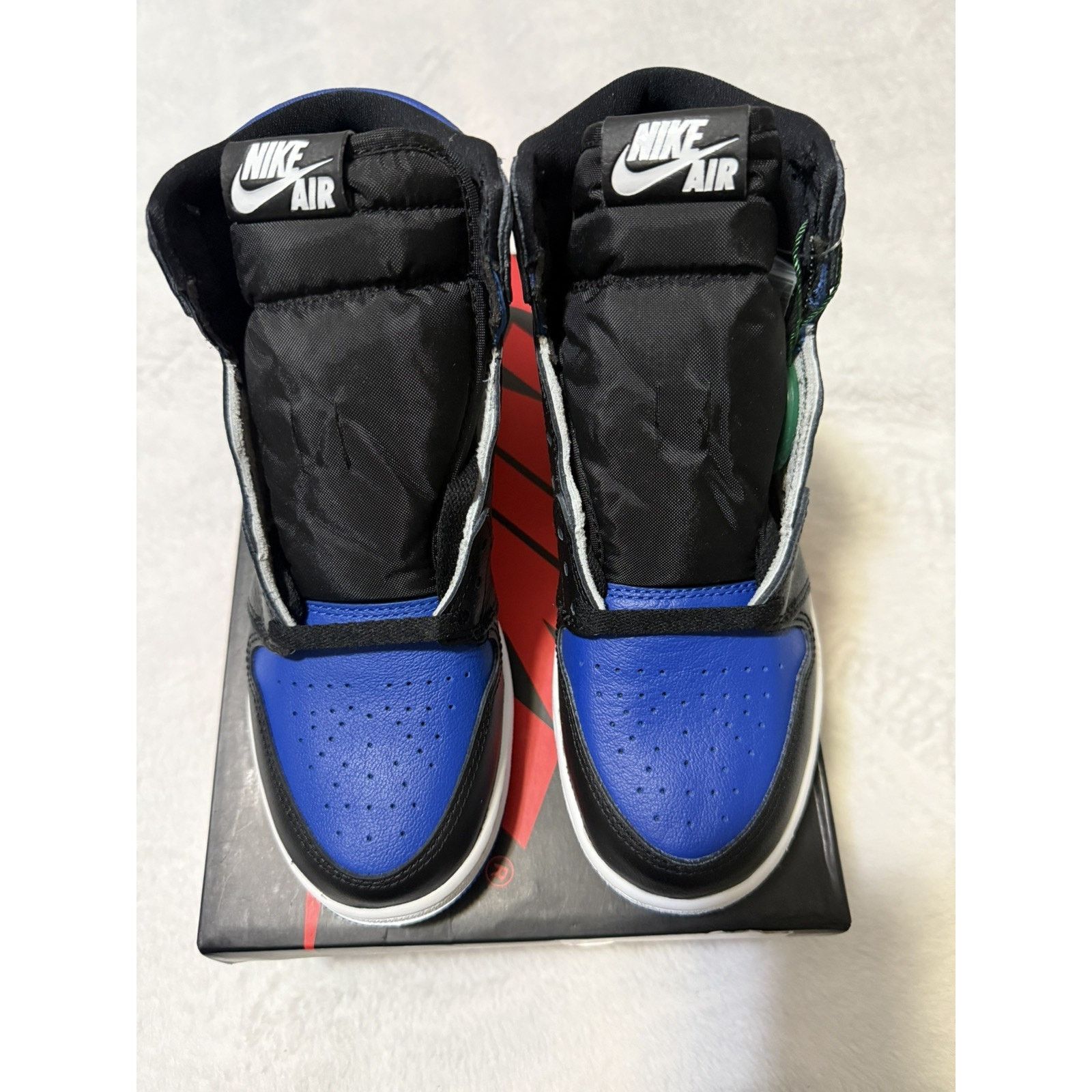 Nike Nike Air Jordan 1 Retro High GS Royal Toe Size 5Y/Women 6.5 Size US 5 / EU 37 - 3 Thumbnail