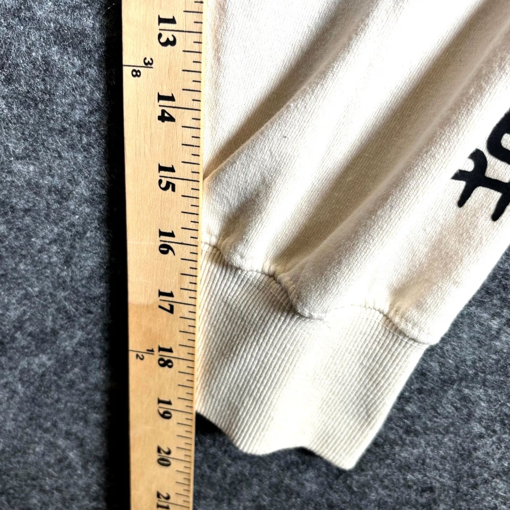 Vintage Jujutsu Kaisen Yuji Itadori High School Hoodie Men XL White Pullover Sweatshirt Size US XL / EU 56 / 4 - 5 Thumbnail