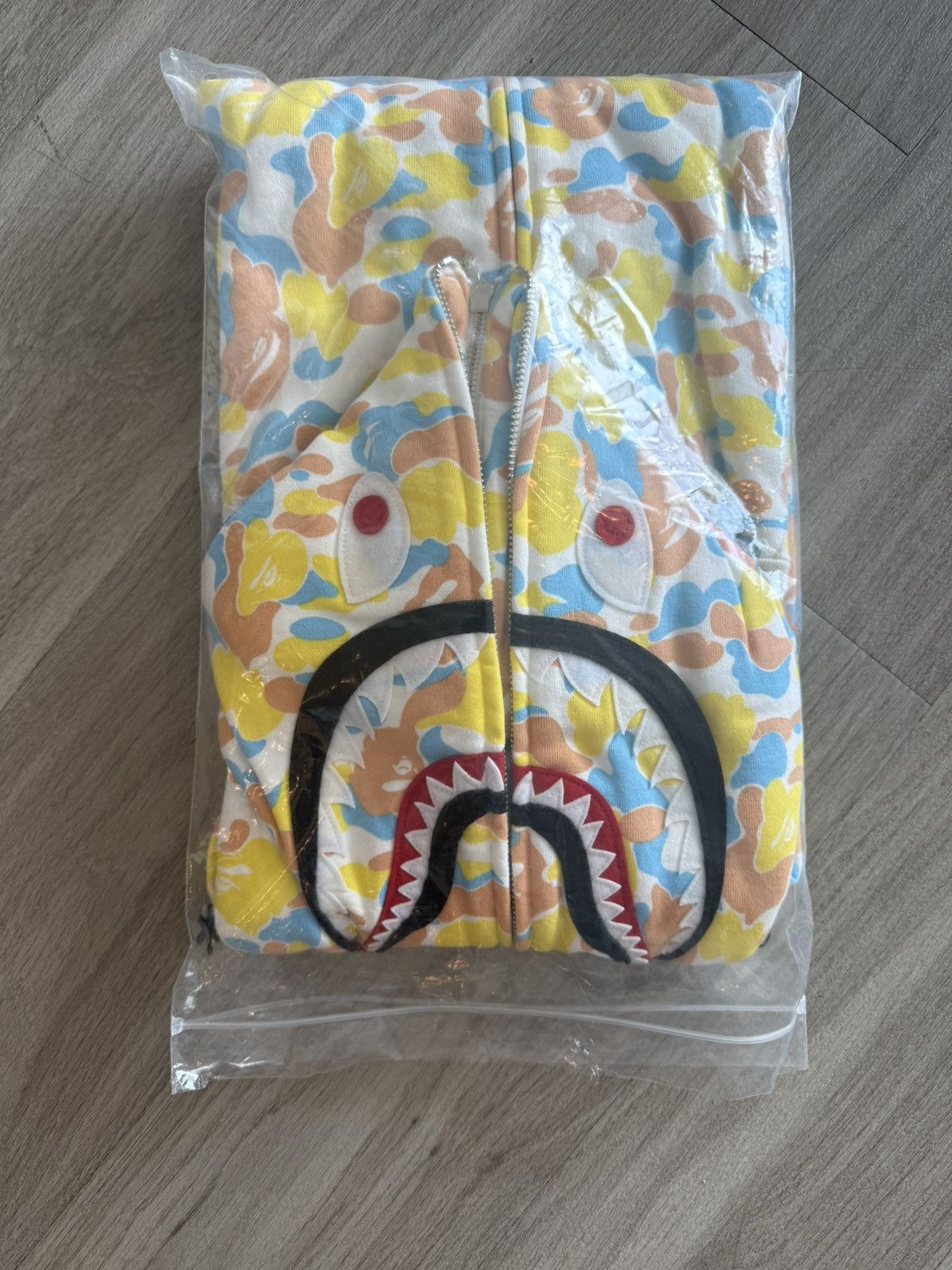Bape Bape Sapporo Separate Shark Full Zip Size US XL / EU 56 / 4 - 2 Thumbnail