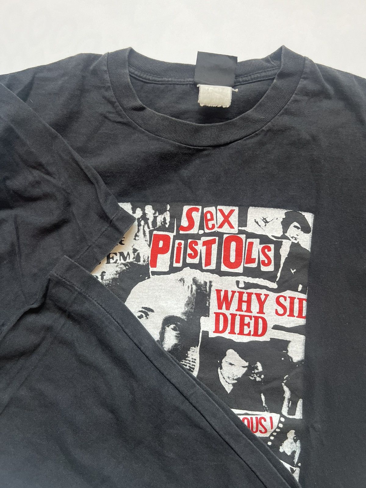 Band Tees Vintage Sex Pistols Sid Vicious Punk Band Tees Size US XL / EU 56 / 4 - 5 Thumbnail