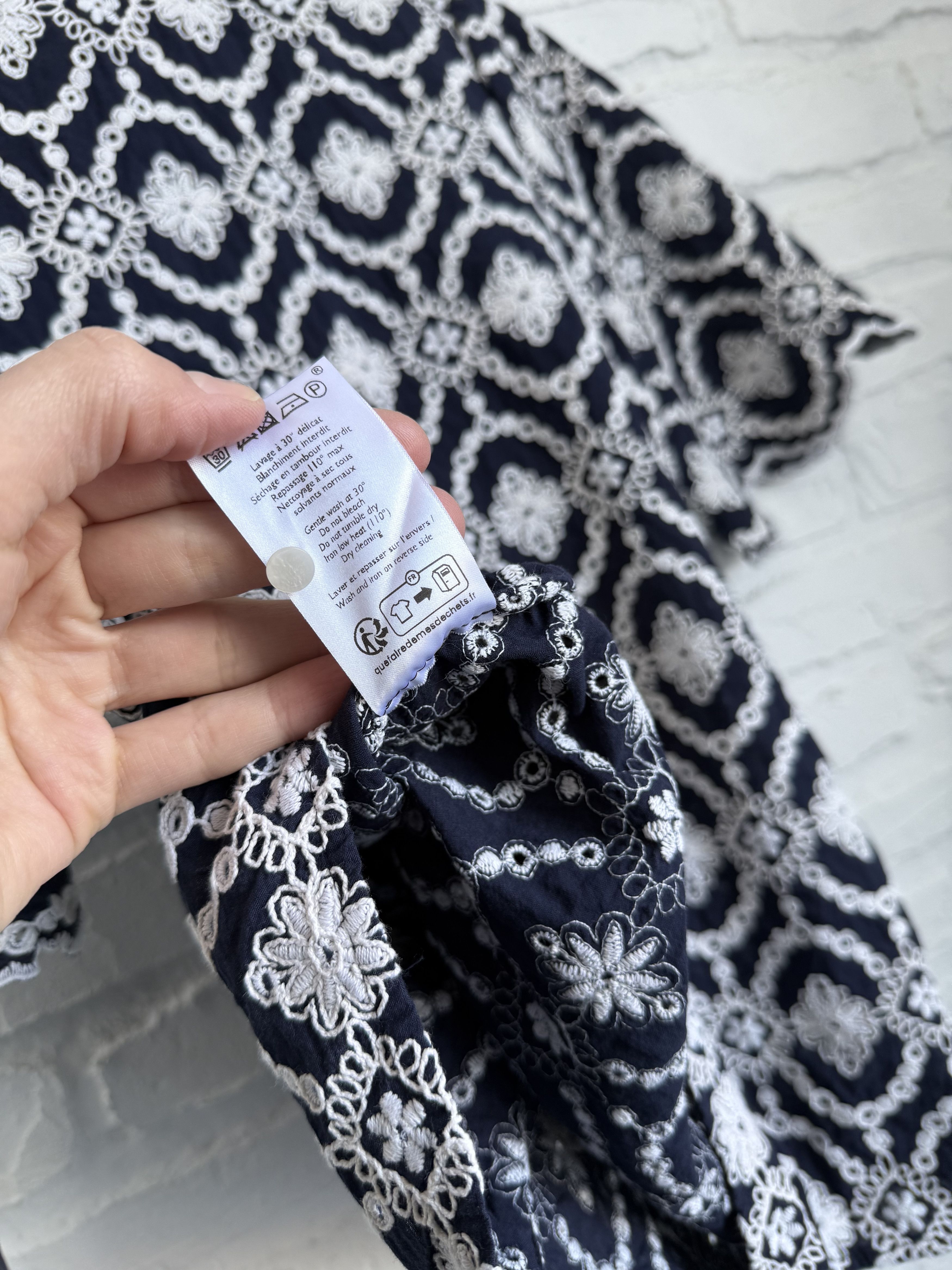 Sezane Sezane Paris Embroidered cotton blouse Size S / US 4 / IT 40 - 6 Thumbnail