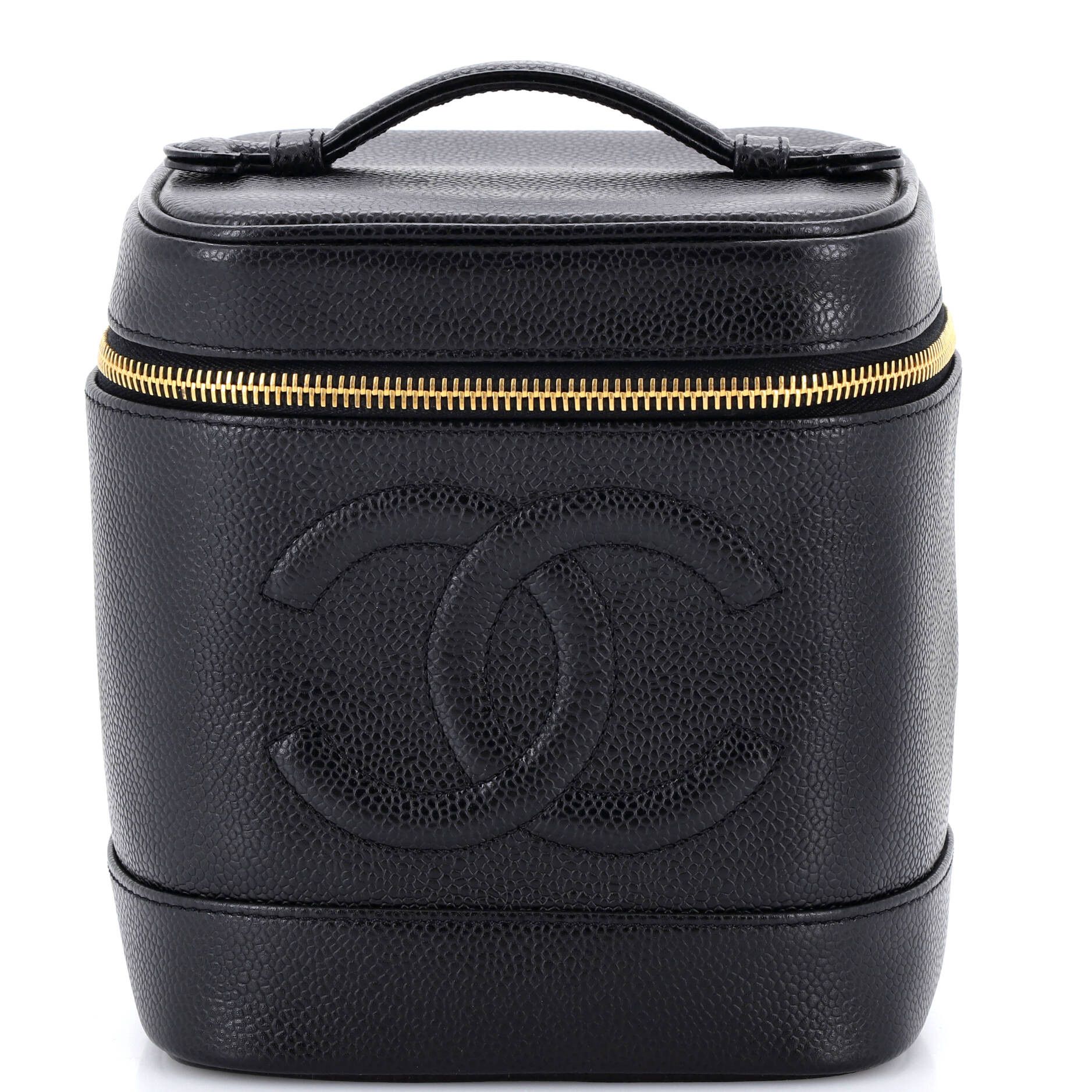 Chanel Vintage Timeless Cosmetic Case Size ONE SIZE - 1 Thumbnail