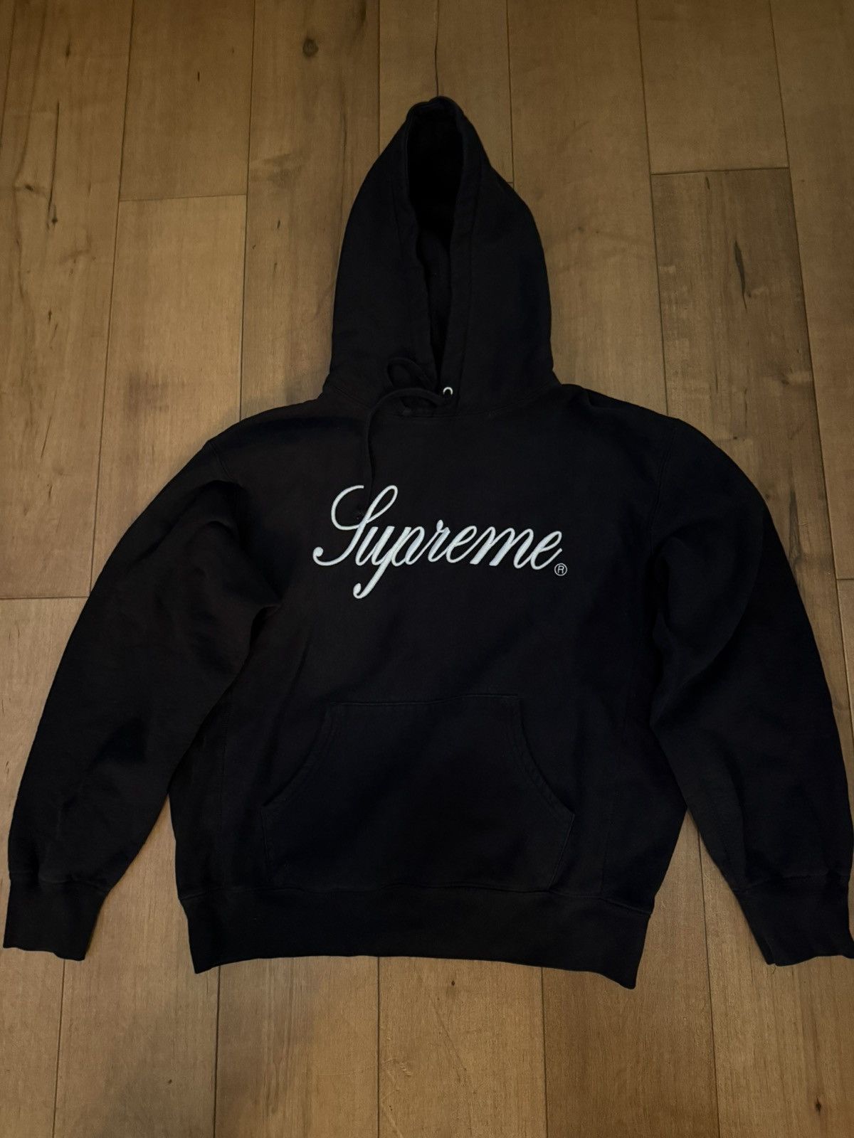 トップス Embroidered Script Hooded Sweatshirt XL Supreme Supreme Embroidered Script Hooded Sweatshirt | Grailed