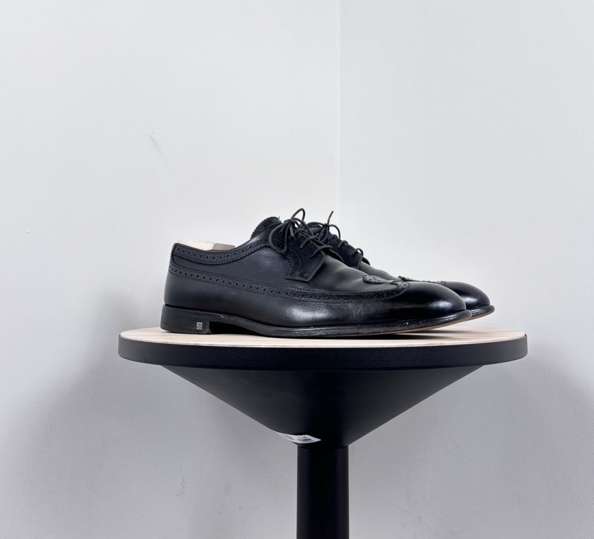 Louis Vuitton Louis Vuitton Men’s Black Leather Wingtip Derby Brogue Shoes Size US 10 / EU 43 - 2 Thumbnail