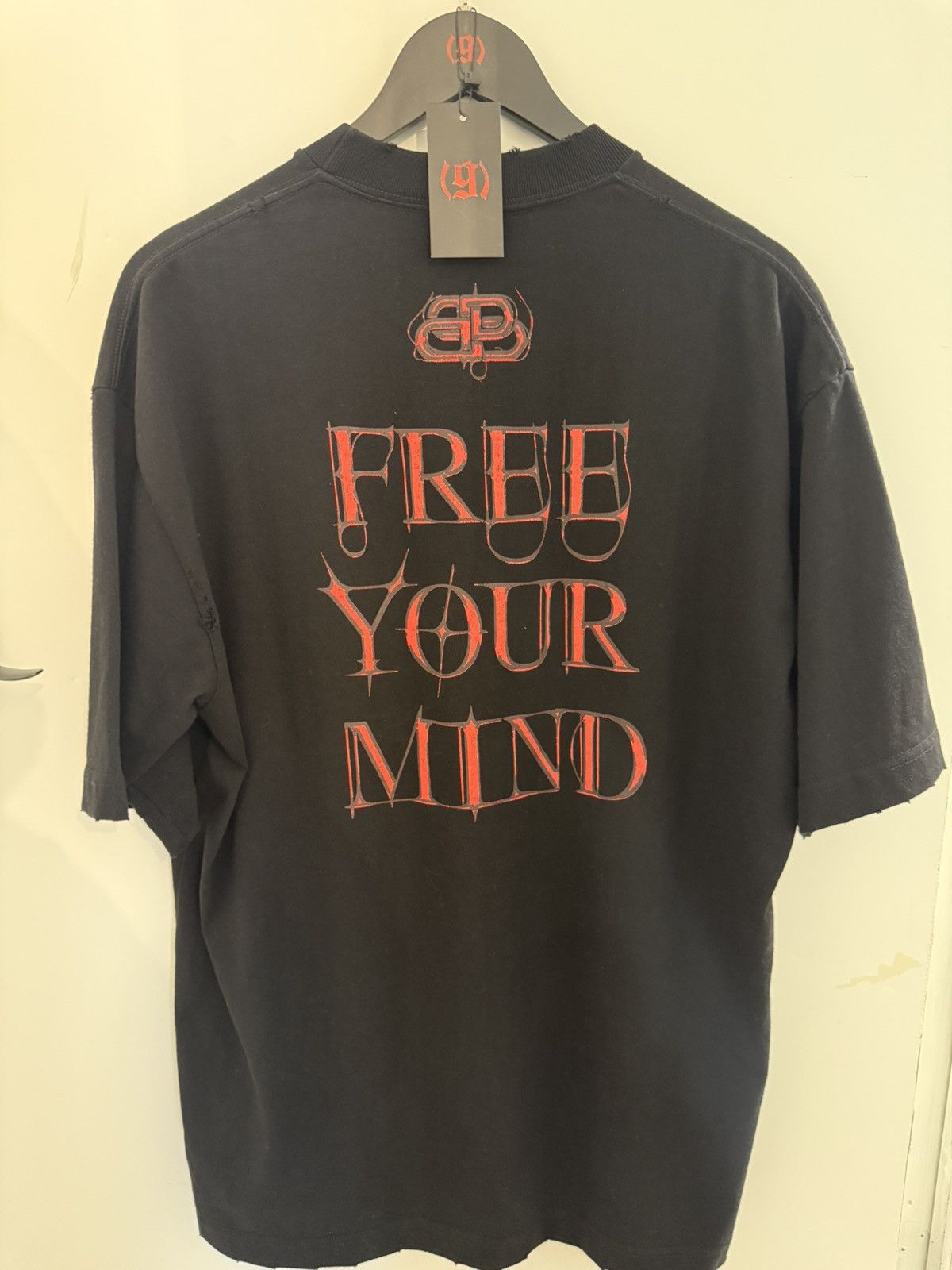 Balenciaga Balenciaga Gothic shirt Size US XXL / EU 58 / 5 - 5 Thumbnail