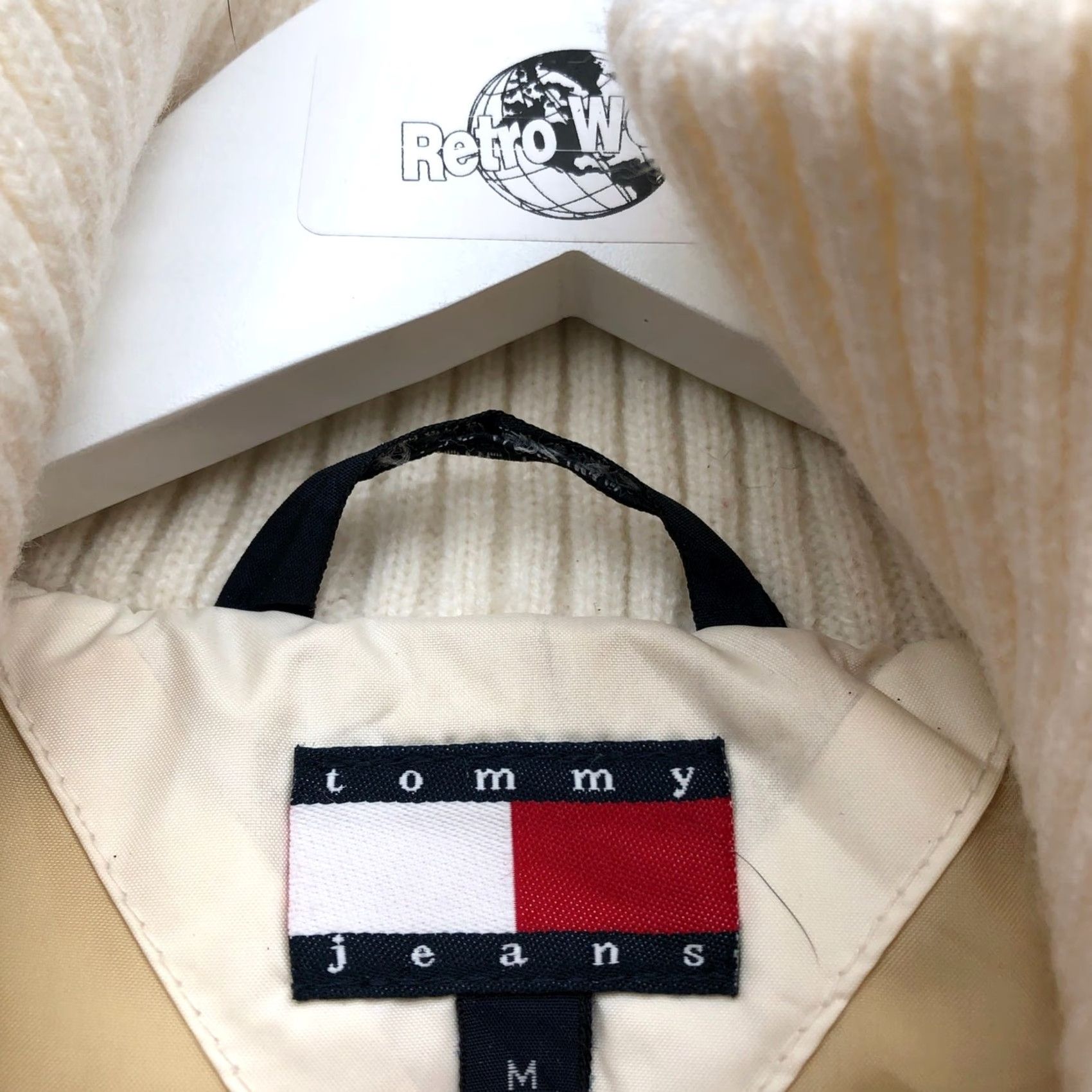 Tommy Hilfiger VINTAGE Tommy Jeans Hilfiger Quilted Puffer Jacket Womens Medium White Size 32" / US 10 / IT 46 - 3 Thumbnail