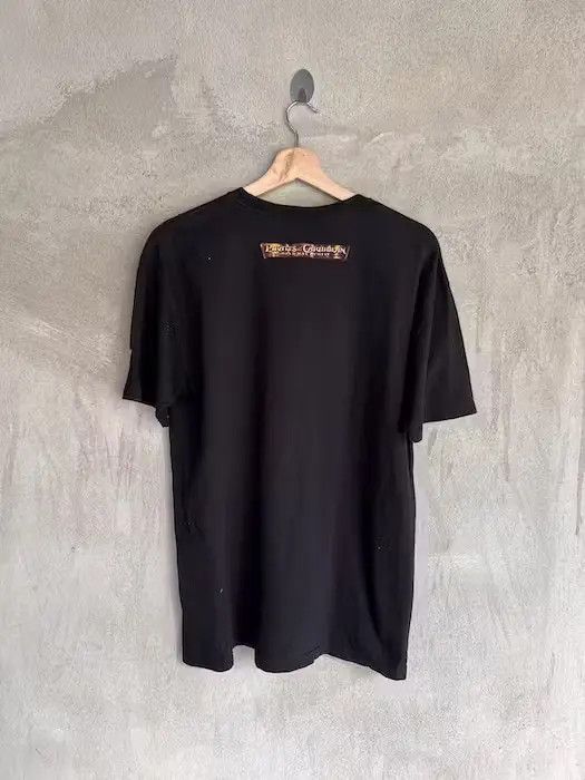 Vintage Vintage Pirates Of Caribbean Movies Tshirt Size US L / EU 52-54 / 3 - 6 Thumbnail