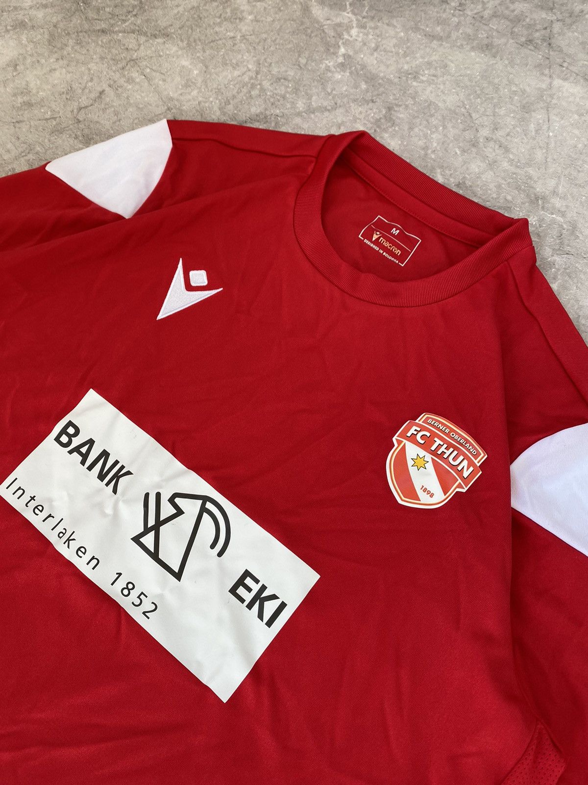 Macron Rare FC Thun Macron Soccer Football Suit Jersey & Shorts Y2K Size US M / EU 48-50 / 2 - 4 Thumbnail