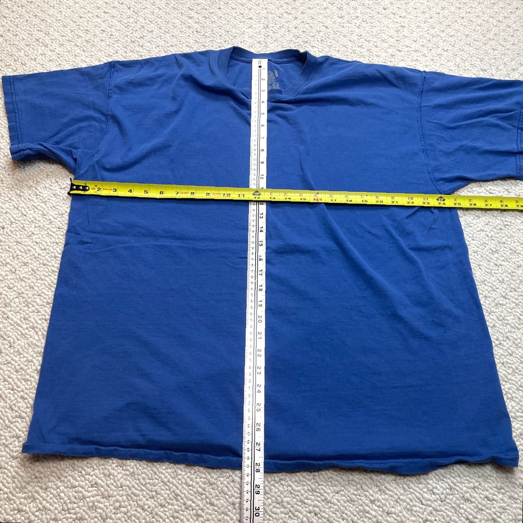 Fruit Of The Loom Fruit of the Loom Cotton Shirt Adult 2XL Blue Short Sleeve Crew Neck T-Shirt Mens Size US XXL / EU 58 / 5 - 7 Thumbnail