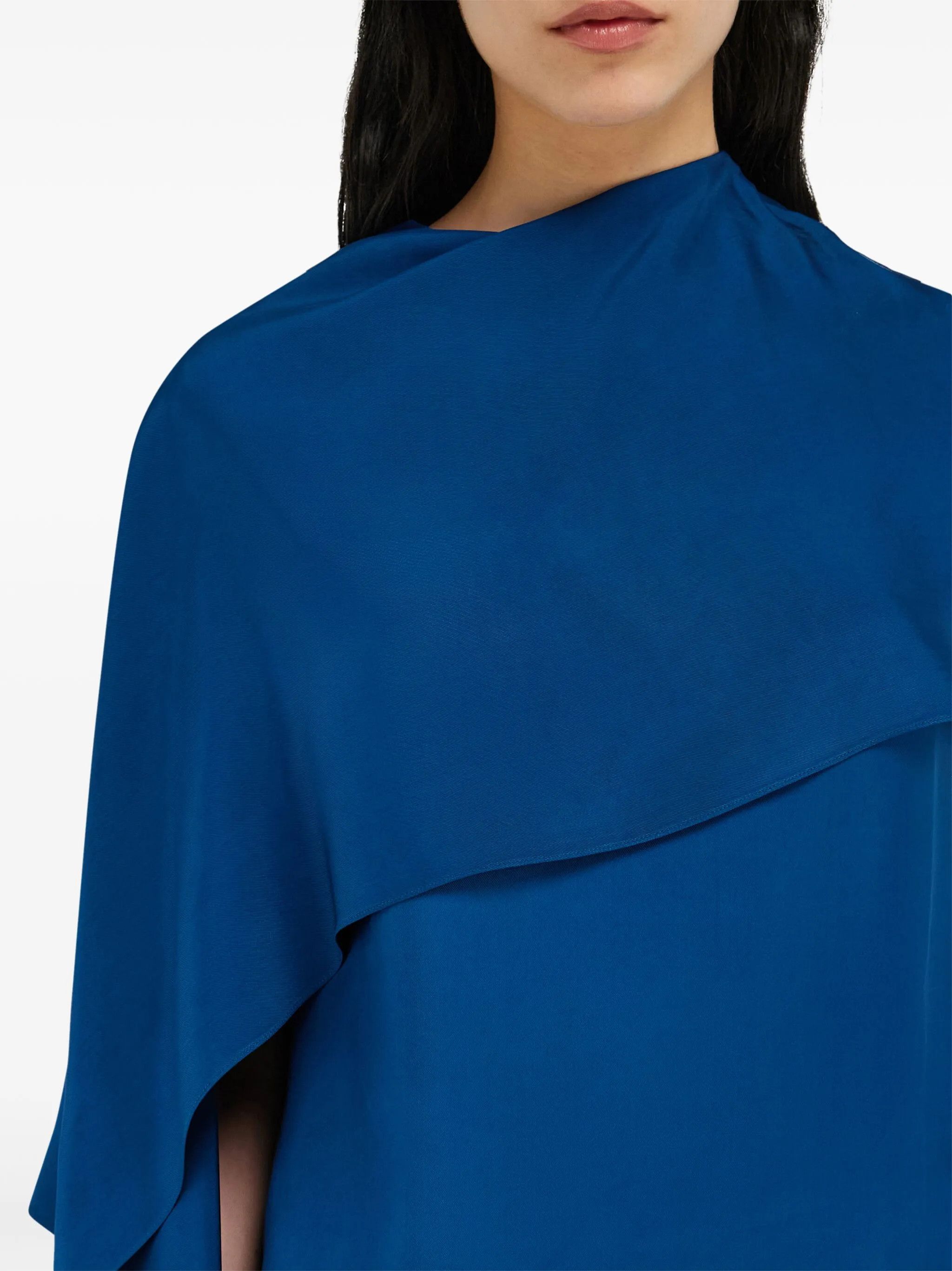 Salvatore Ferragamo o1s1rm0526 Cape-design Blouse in Blue Size M / US 6-8 / IT 42-44 - 5 Thumbnail