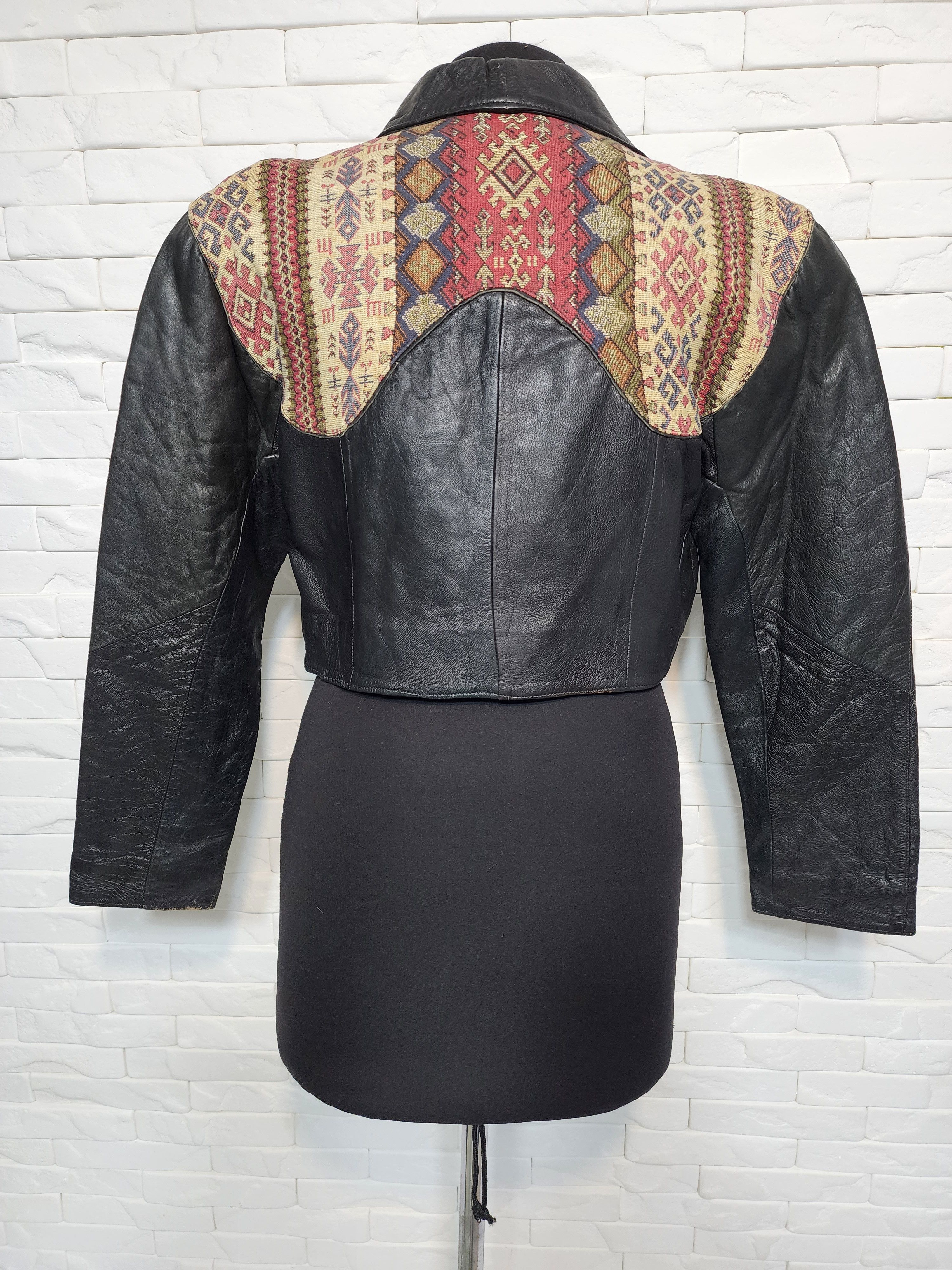 Designer Black women's leather jacket with tapestry fabric inserts. Size XL / US 12-14 / IT 48-50 - 4 Thumbnail