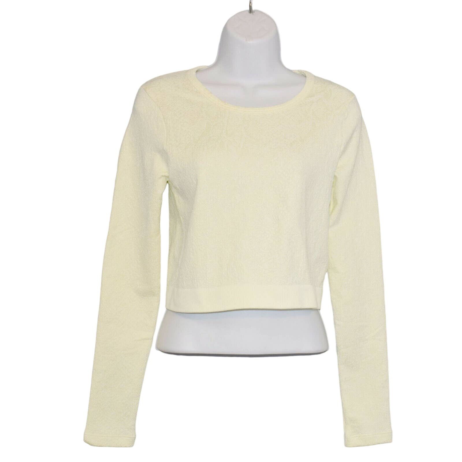 Fabletics NWT FABLETICS River Seamless Ivory Stretch Top Size L $60 Size L / US 10 / IT 46 - 2 Thumbnail