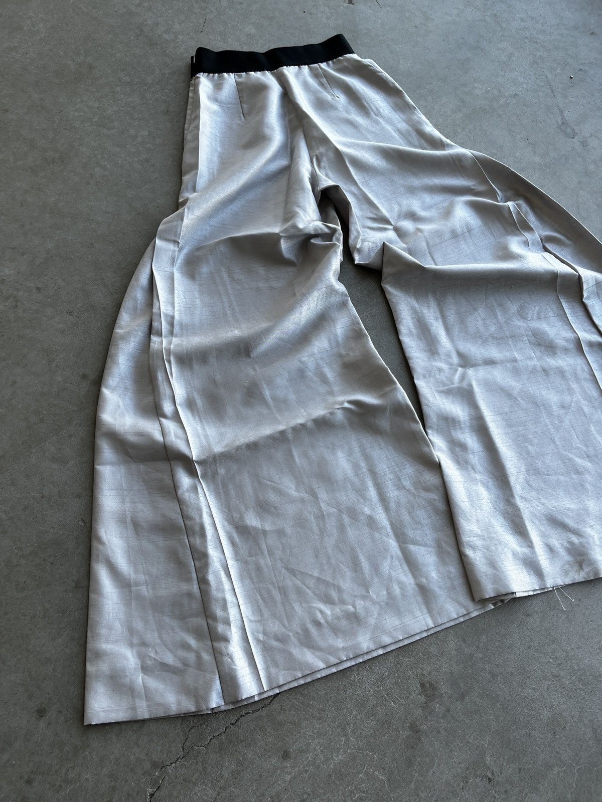 Opening Ceremony Opening Ceremony Wide Leg Flared Pants (unisex) Size 25" / US 0 / IT 36 - 2 Thumbnail