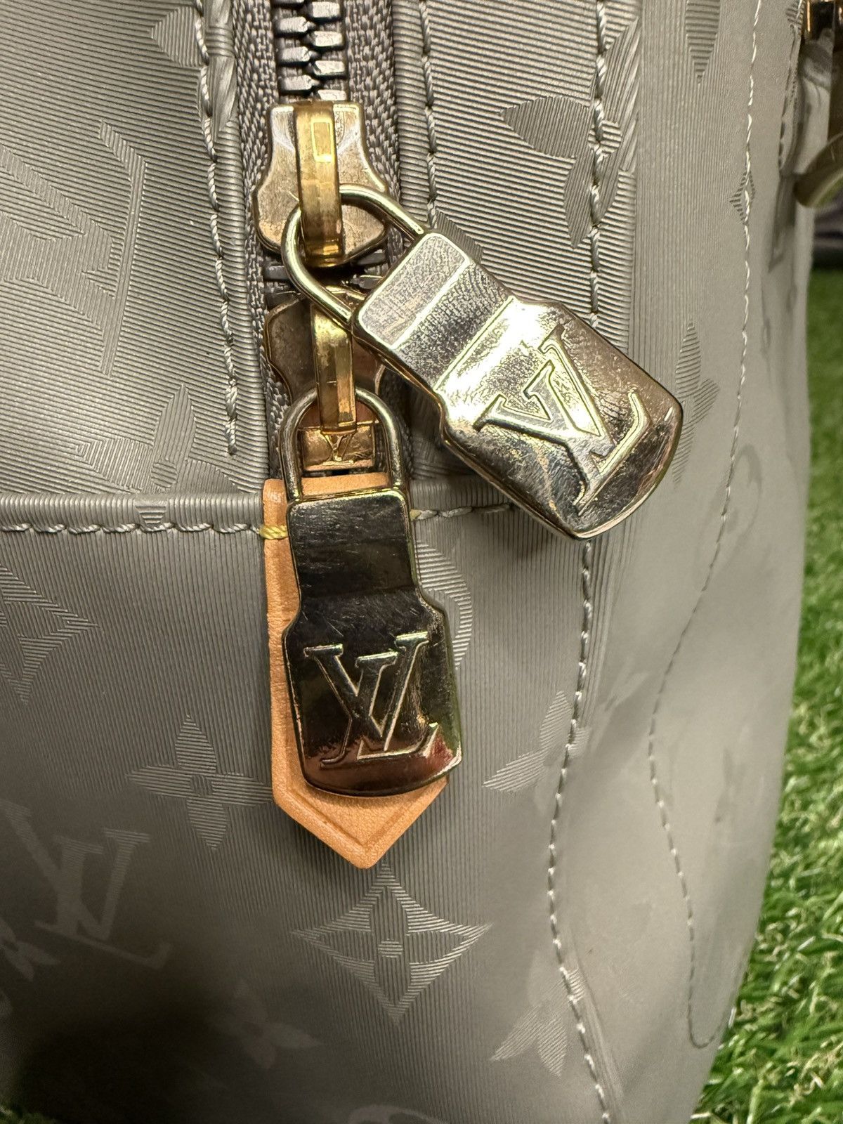 Louis Vuitton GRAIL 🦄📜 LV ~ Kim Jones Era Titanium Monogram Backpack Size ONE SIZE - 14 Thumbnail