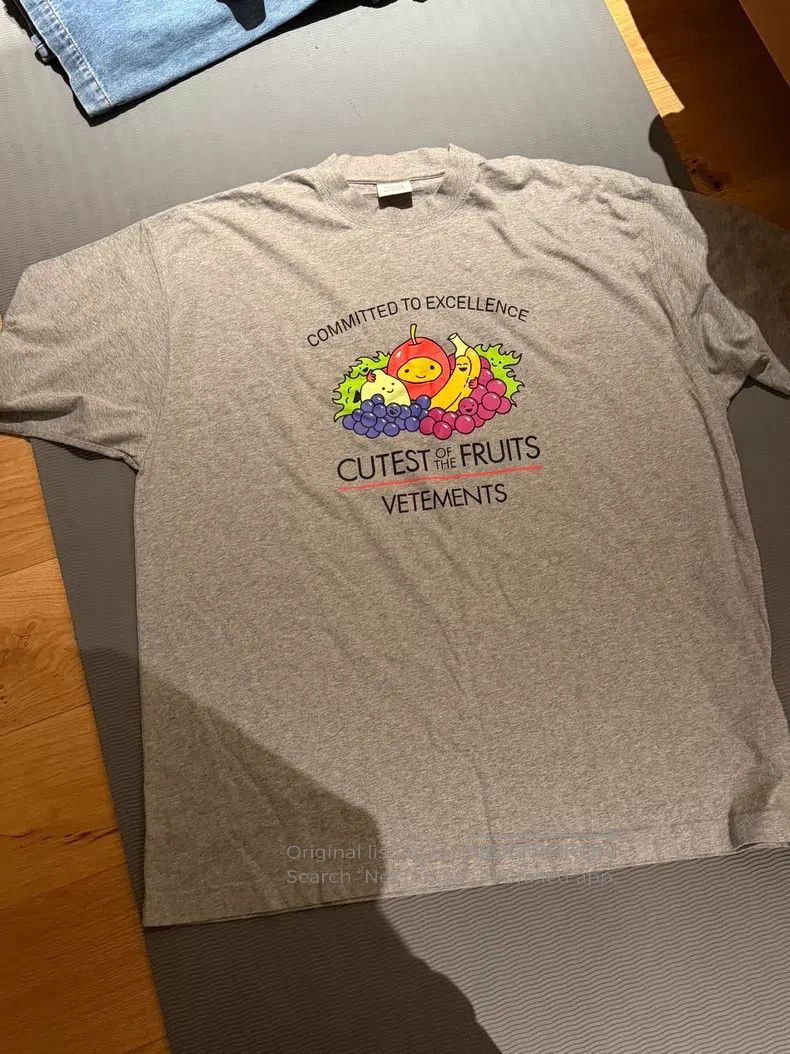 Vetements VETEMENTS Fruit Print Short Sleeve T-Shirt Size US M / EU 48-50 / 2 - 1 Thumbnail