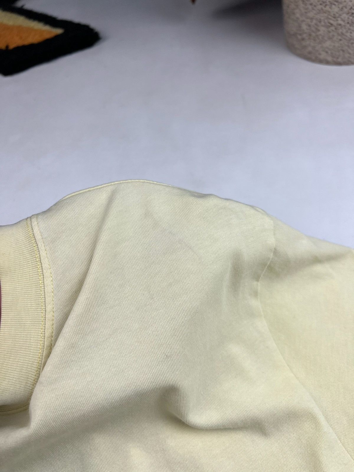 Vintage Unknown Brand T-Shirt Vintage Y2K USA twolegs designer Size US M / EU 48-50 / 2 - 11 Thumbnail
