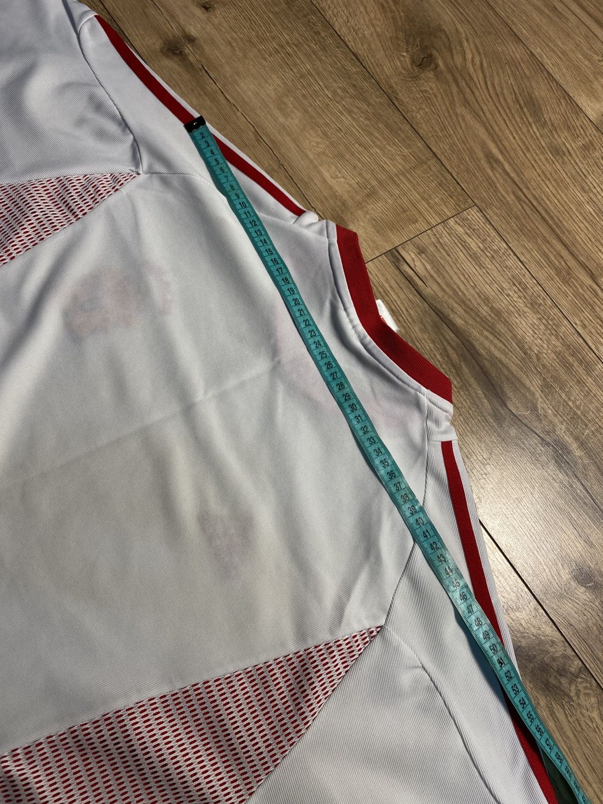 Adidas Vintage Adidas Spain Away Football Shirt 02-04 World Cup M Size US M / EU 48-50 / 2 - 11 Thumbnail