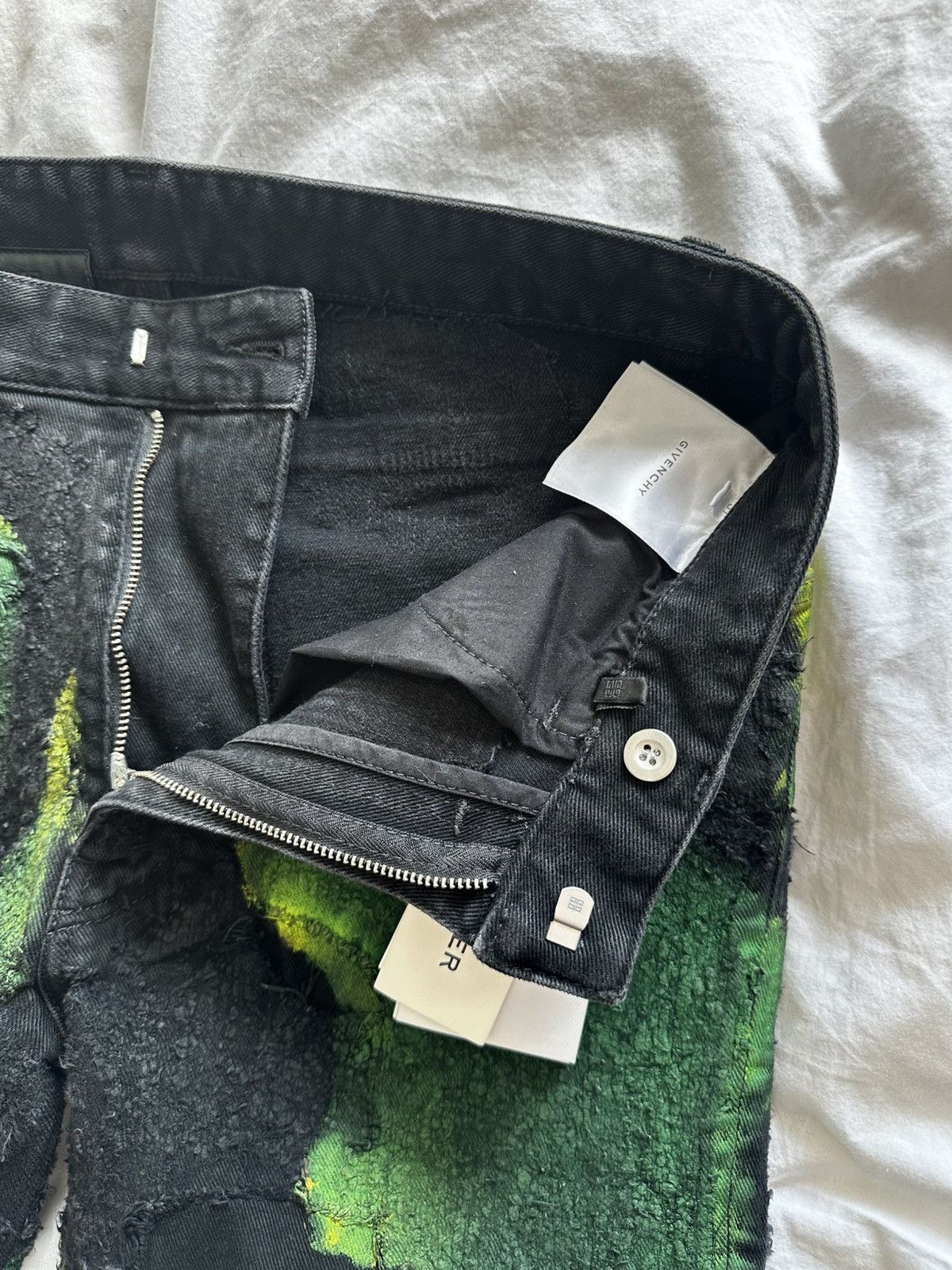 1017 ALYX 9SM × Givenchy $2000 Givenchy Straight-Leg Distressed Painted Jeans Size US 31 - 3 Thumbnail