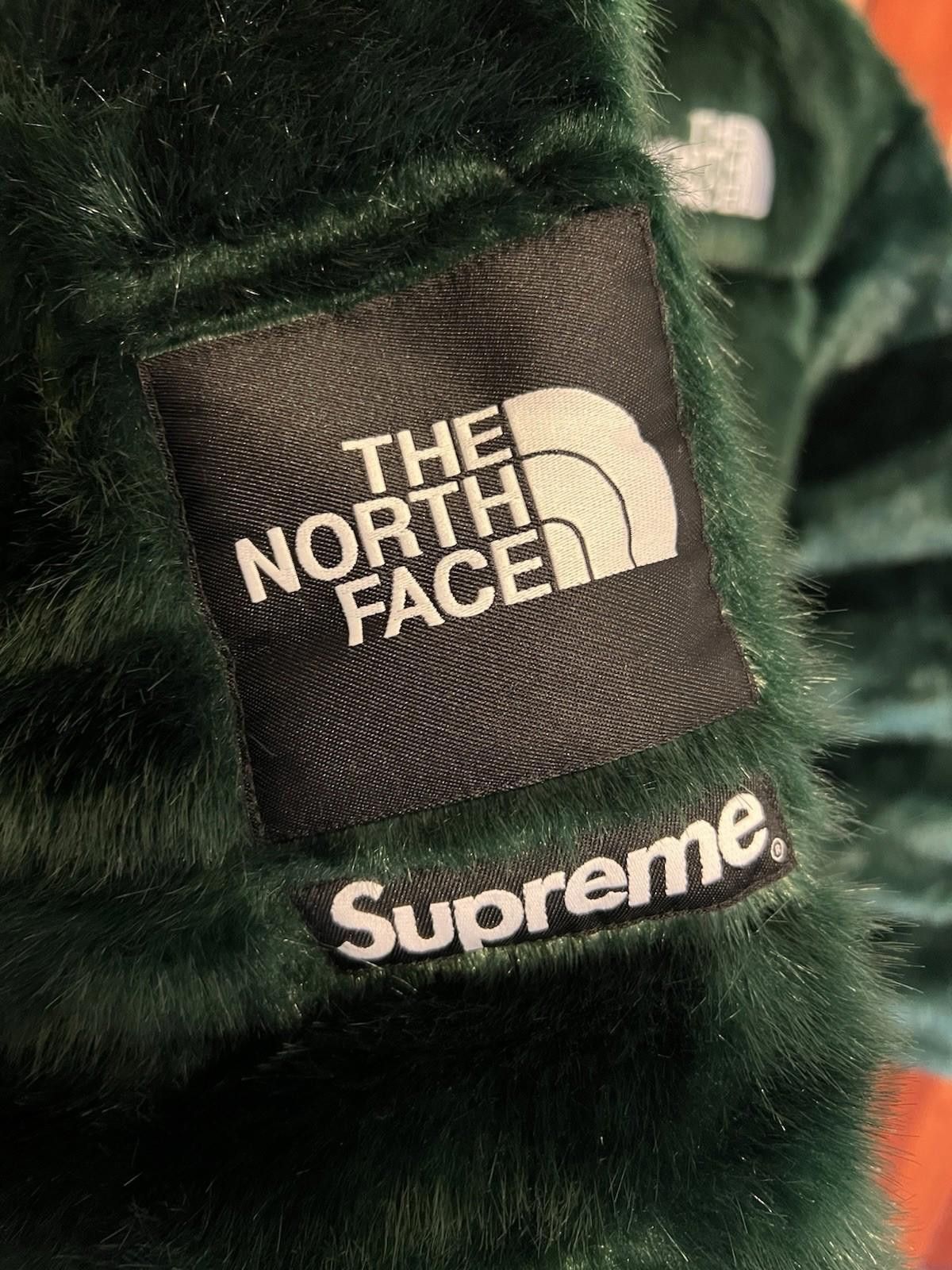 Supreme FW20 Supreme The North Face Faux Fur Nuptse Jacket Green L Size US L / EU 52-54 / 3 - 4 Thumbnail