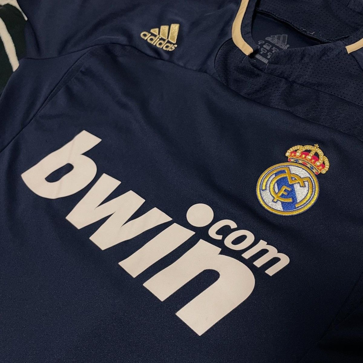 Vintage Adidas Real Madrid 2007-2008 Away Shirt Soccer Jersey Size M Size US S / EU 44-46 / 1 - 4 Thumbnail